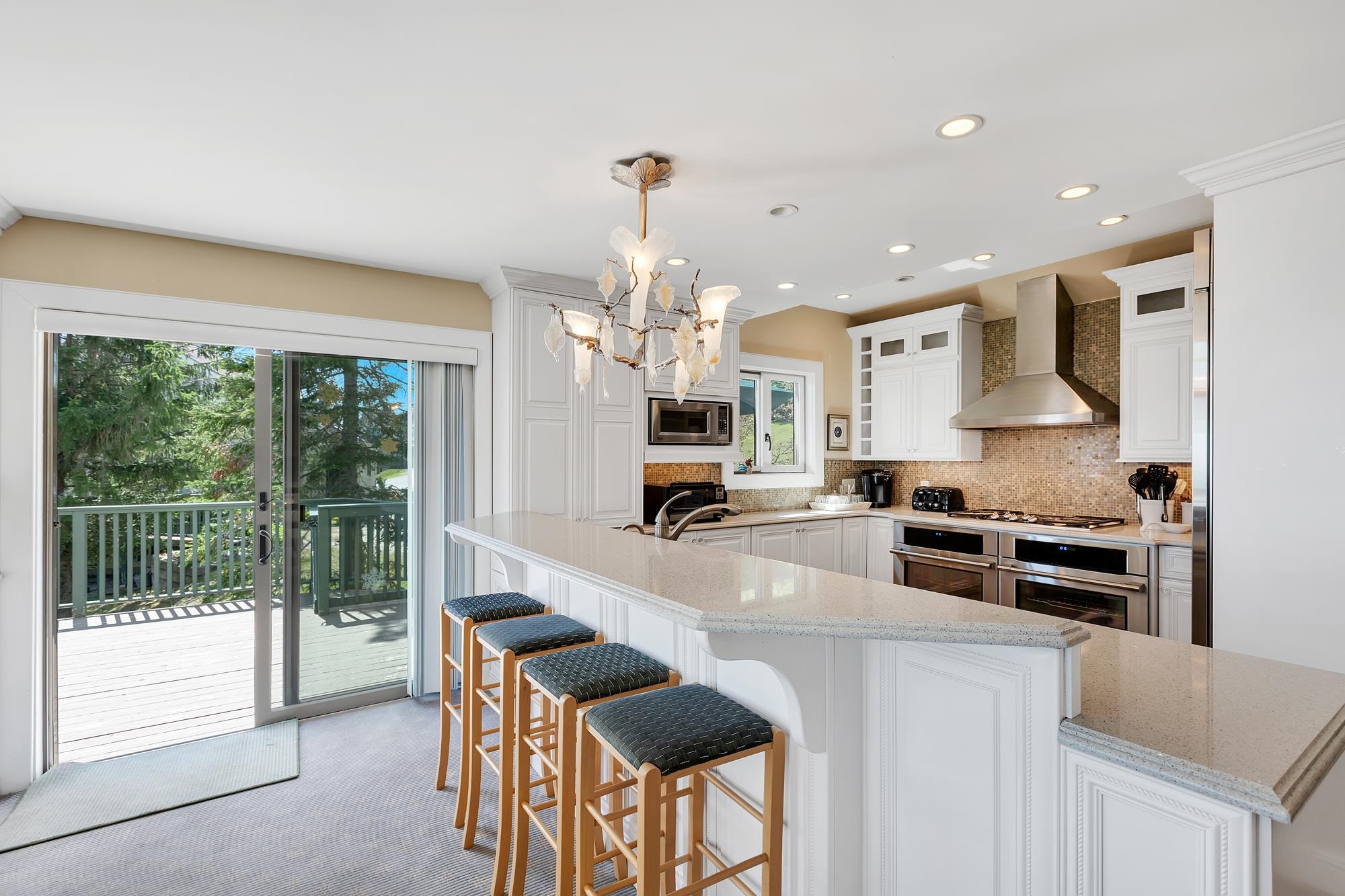 Breakfast Bar 23919840