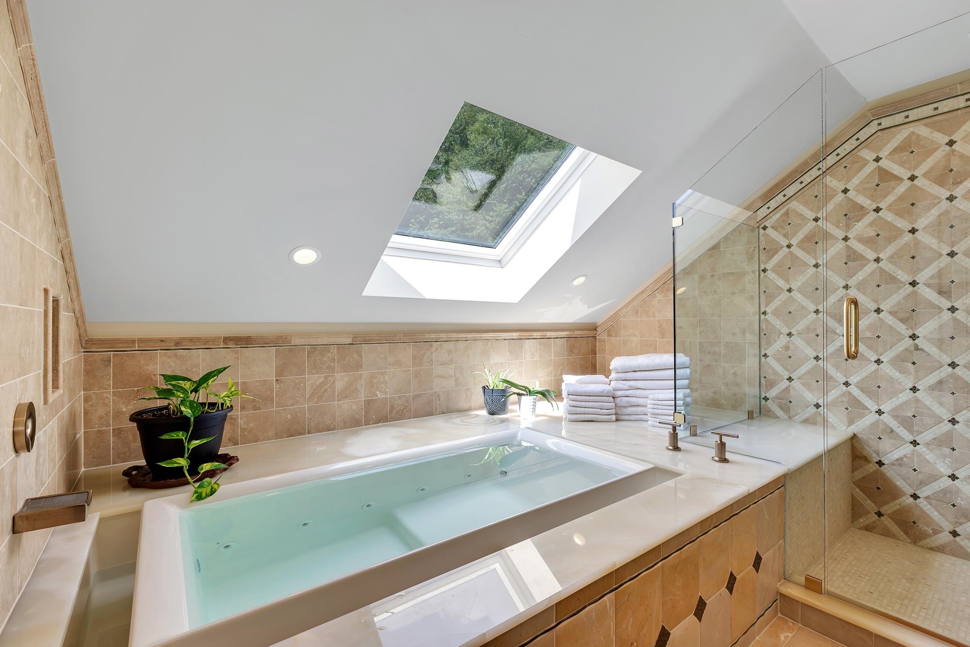 With Xfinity Jetted Tub 23919852