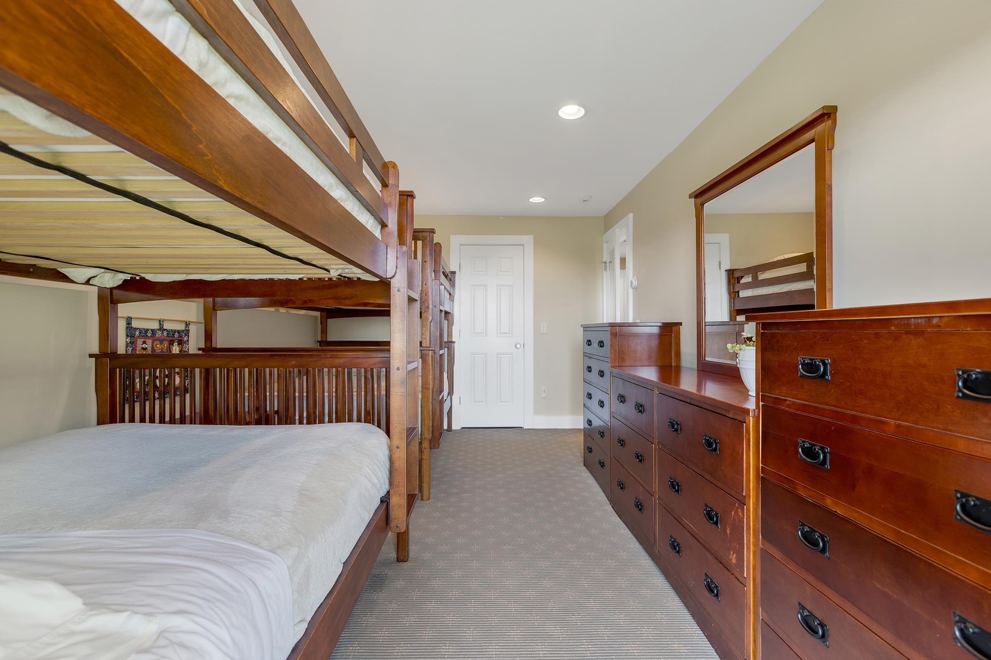 With Plenty Of Dresser And Closet Space 23919903