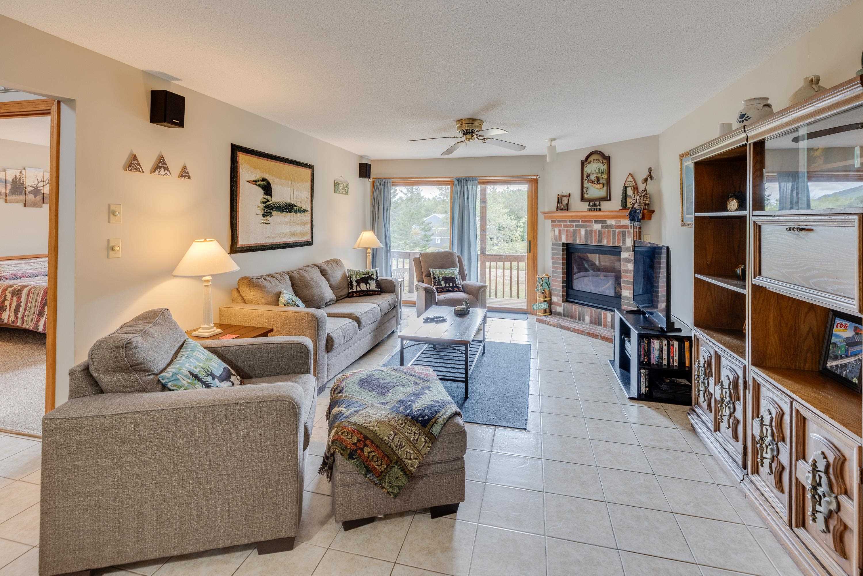 166 Forest Ridge Dr, Lincoln, NH 03251