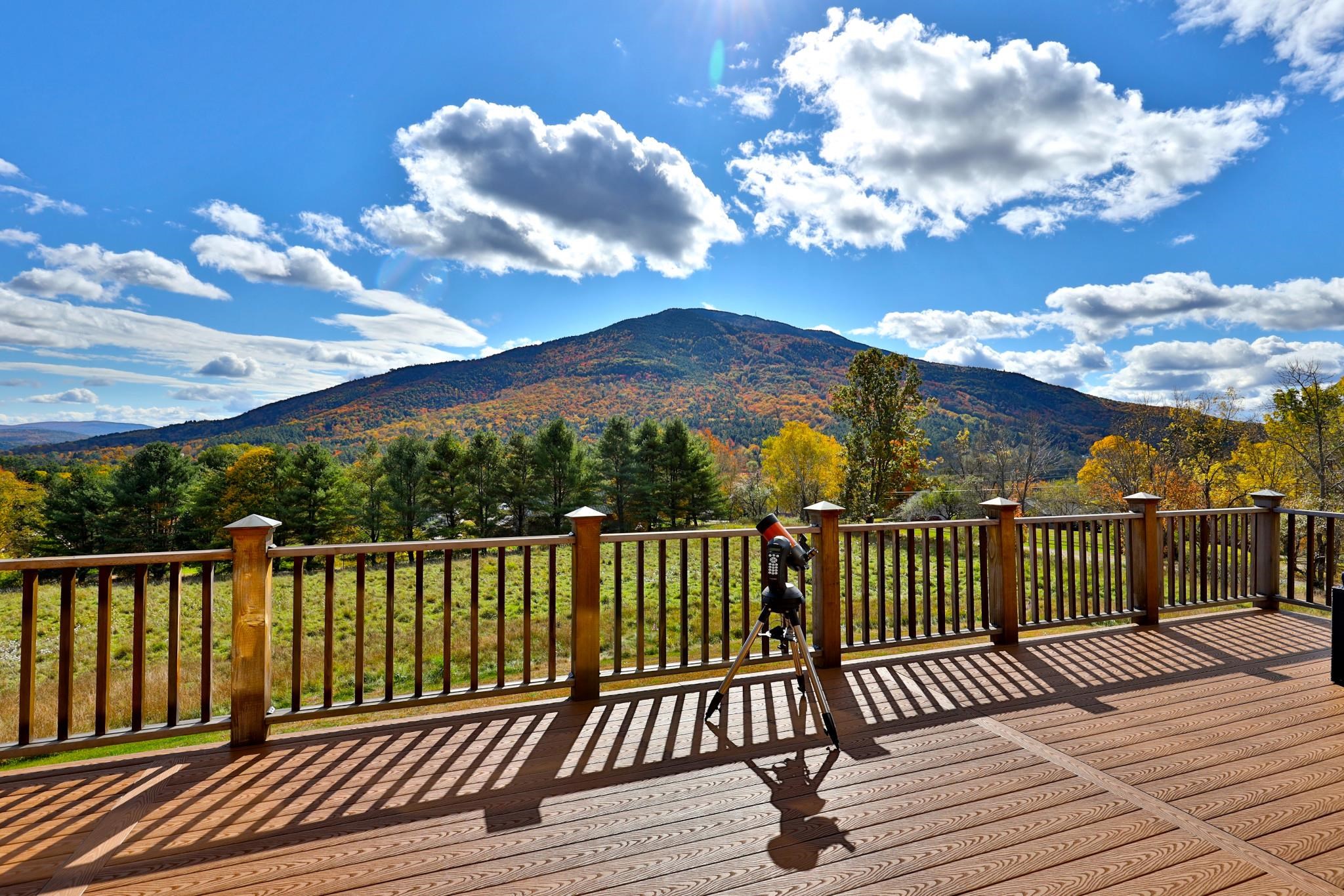 VILLAGE OF BROWNSVILLE IN TOWN OF WEST WINDSOR VT Home for sale $$1,495,000 | $259 per sq.ft.