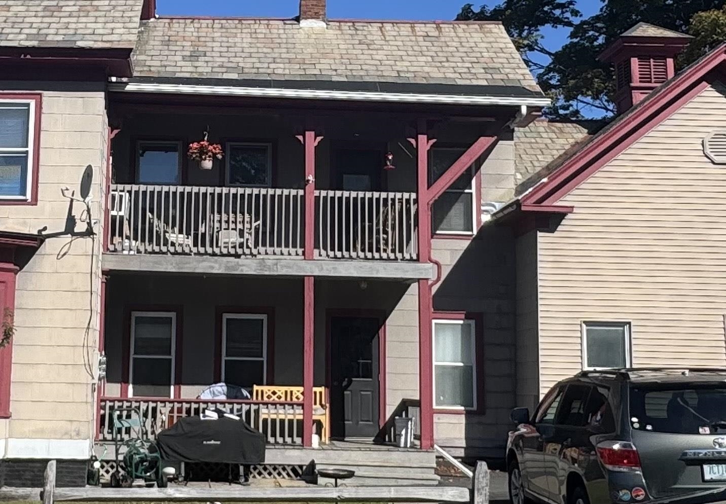 45 Church St, Walpole, NH 03609