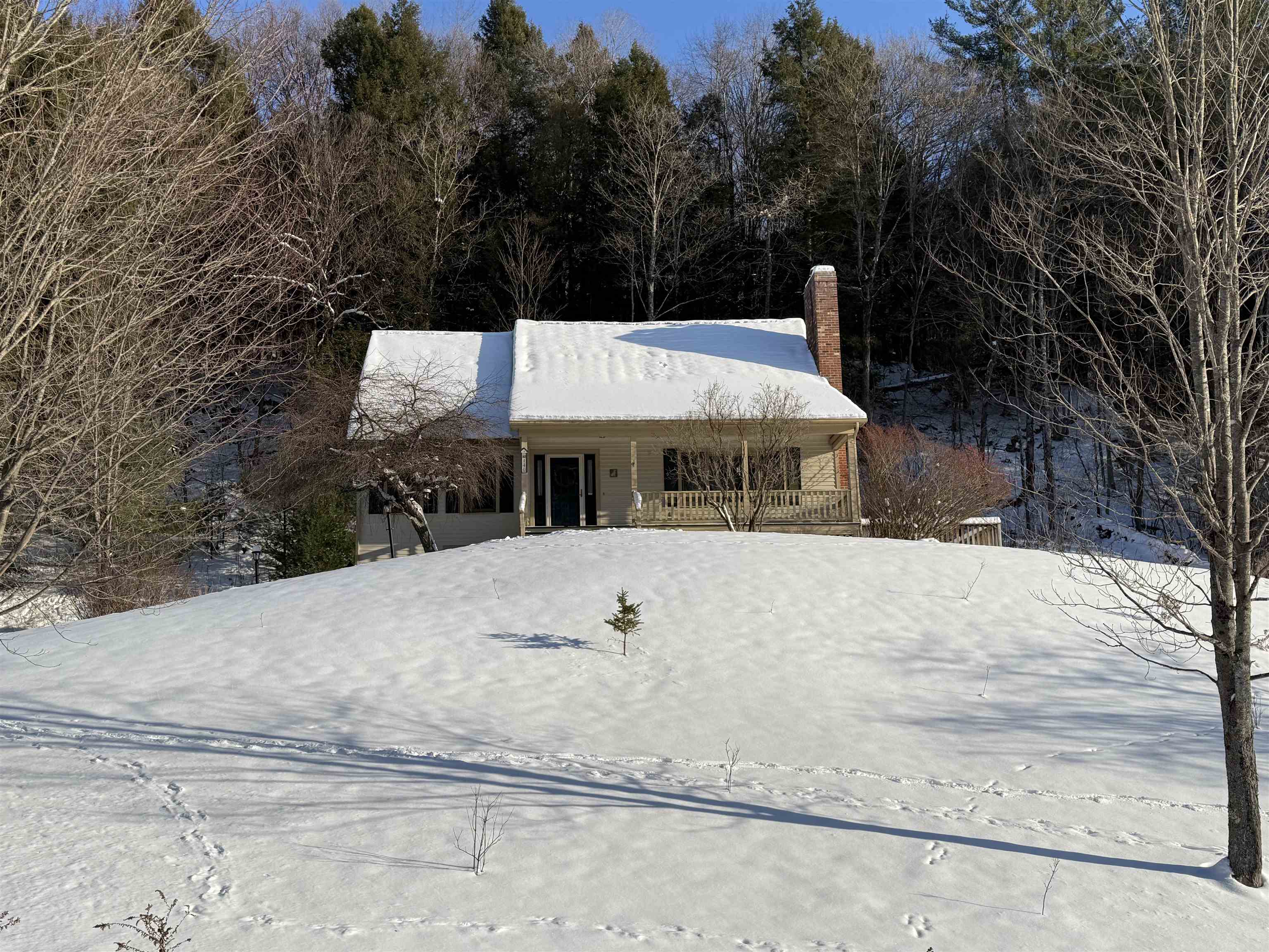 Homes for sale in Berlin, VT | 140 Point Ridge Rd, Berlin, VT 05641 | MLS# 5059308