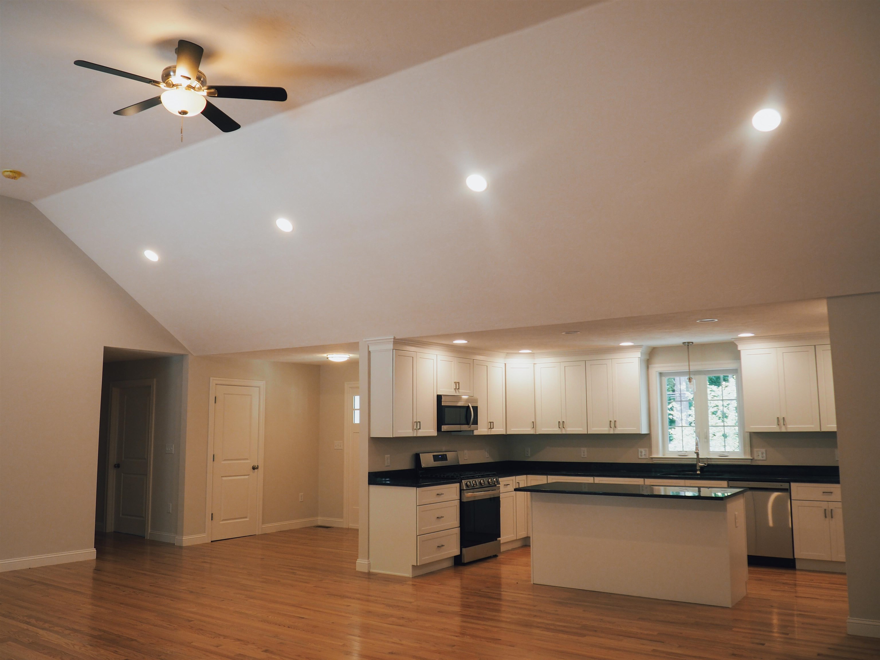 Homes for sale in Raymond, NH | 11 Blaisdell Ct, Raymond, NH 03077 | MLS# 5059422