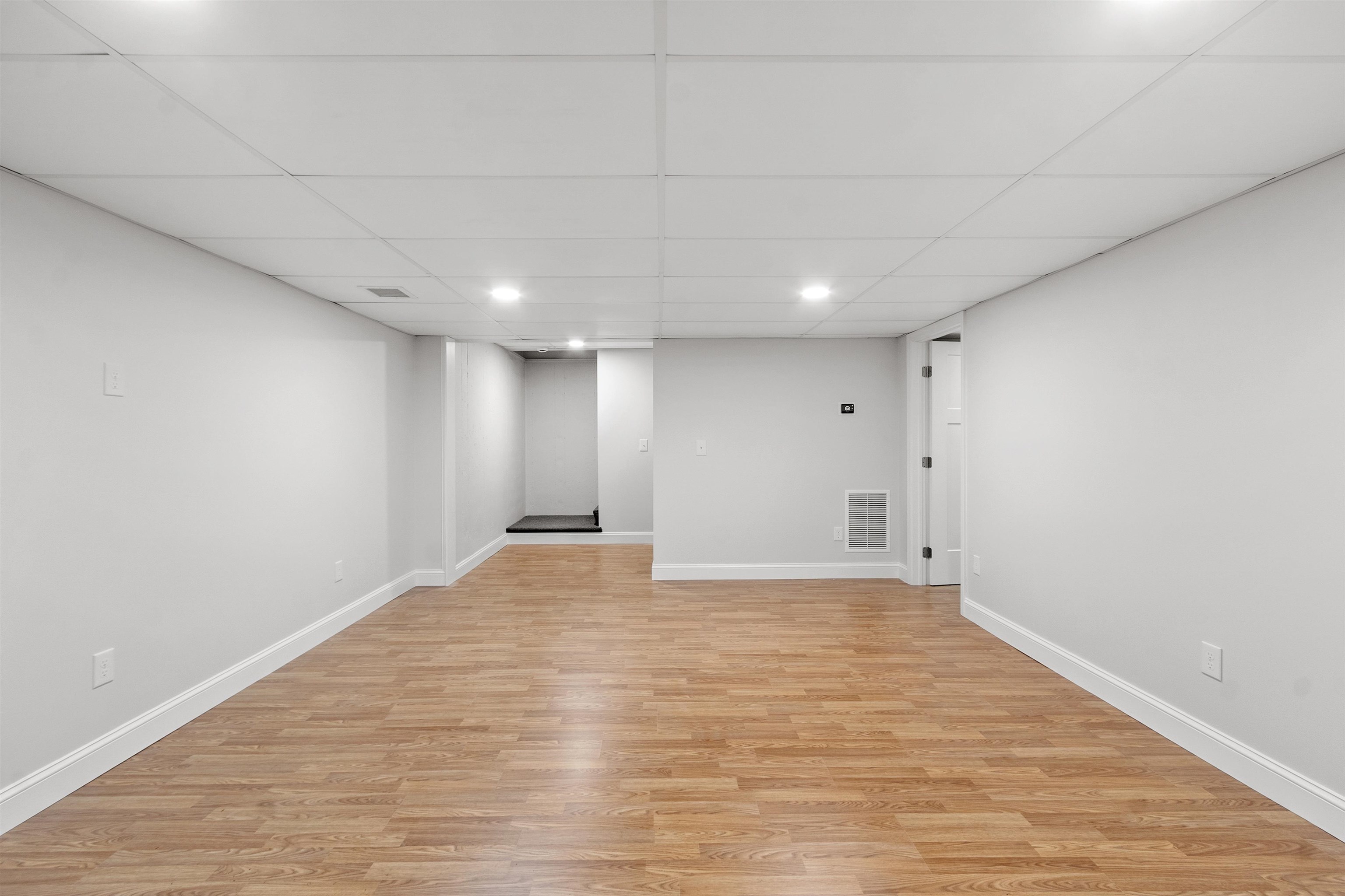 131 Exeter Rd, North Hampton, NH 03862