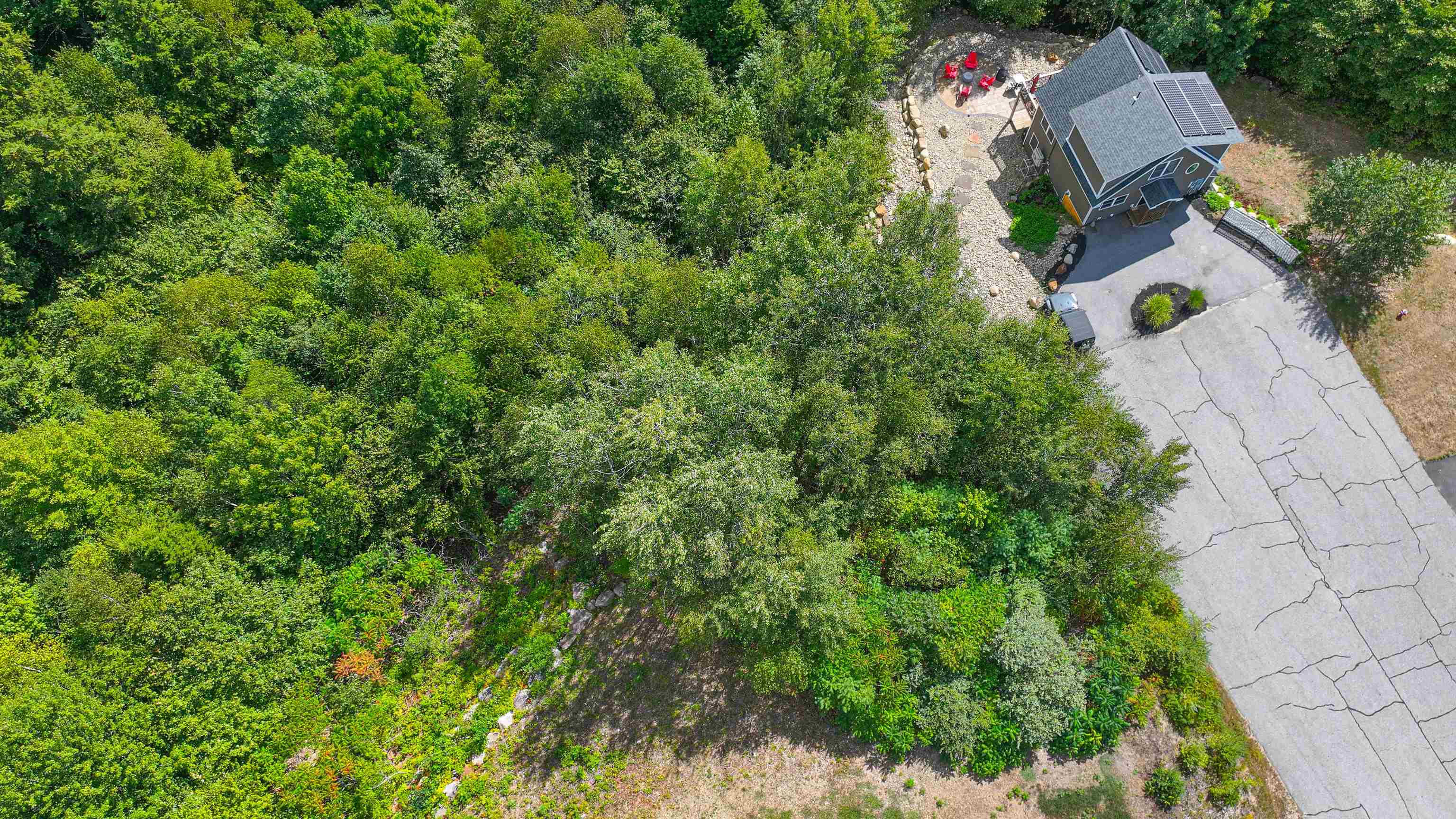 20 Highwoods Dr, Bartlett, NH 03812