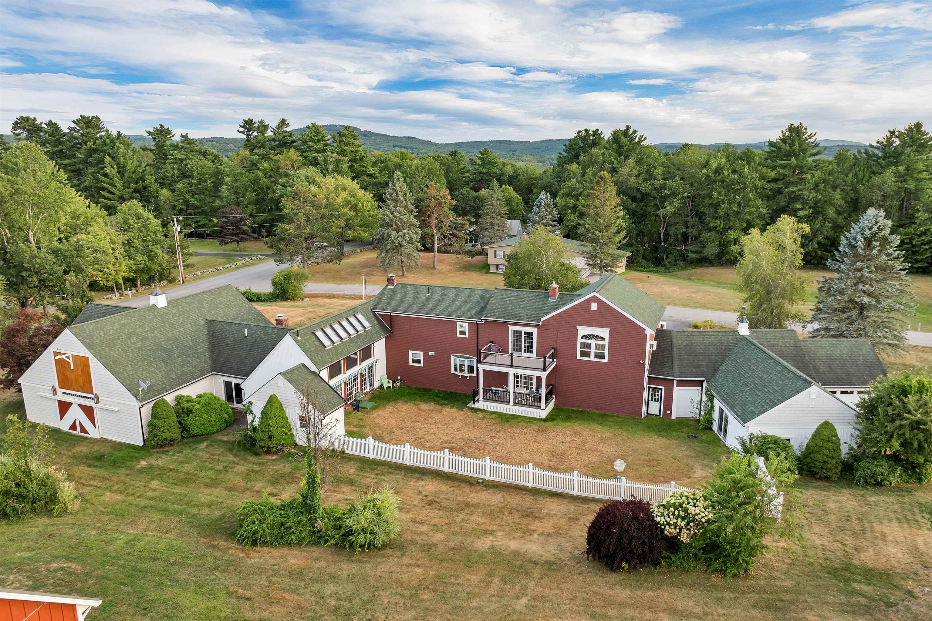 7 Countryside Dr, Gilford, NH 03249