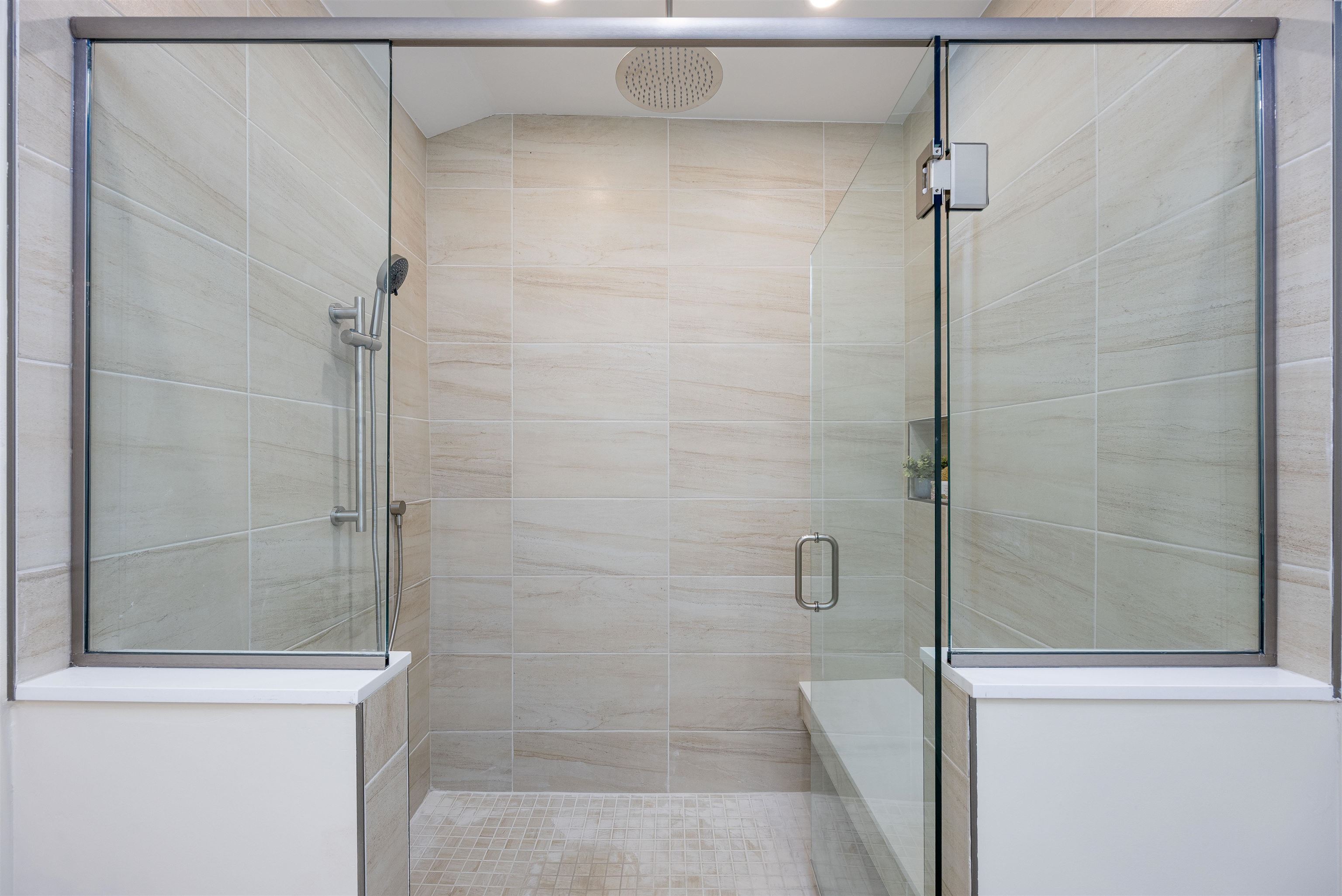 Ensuite Walk in Shower