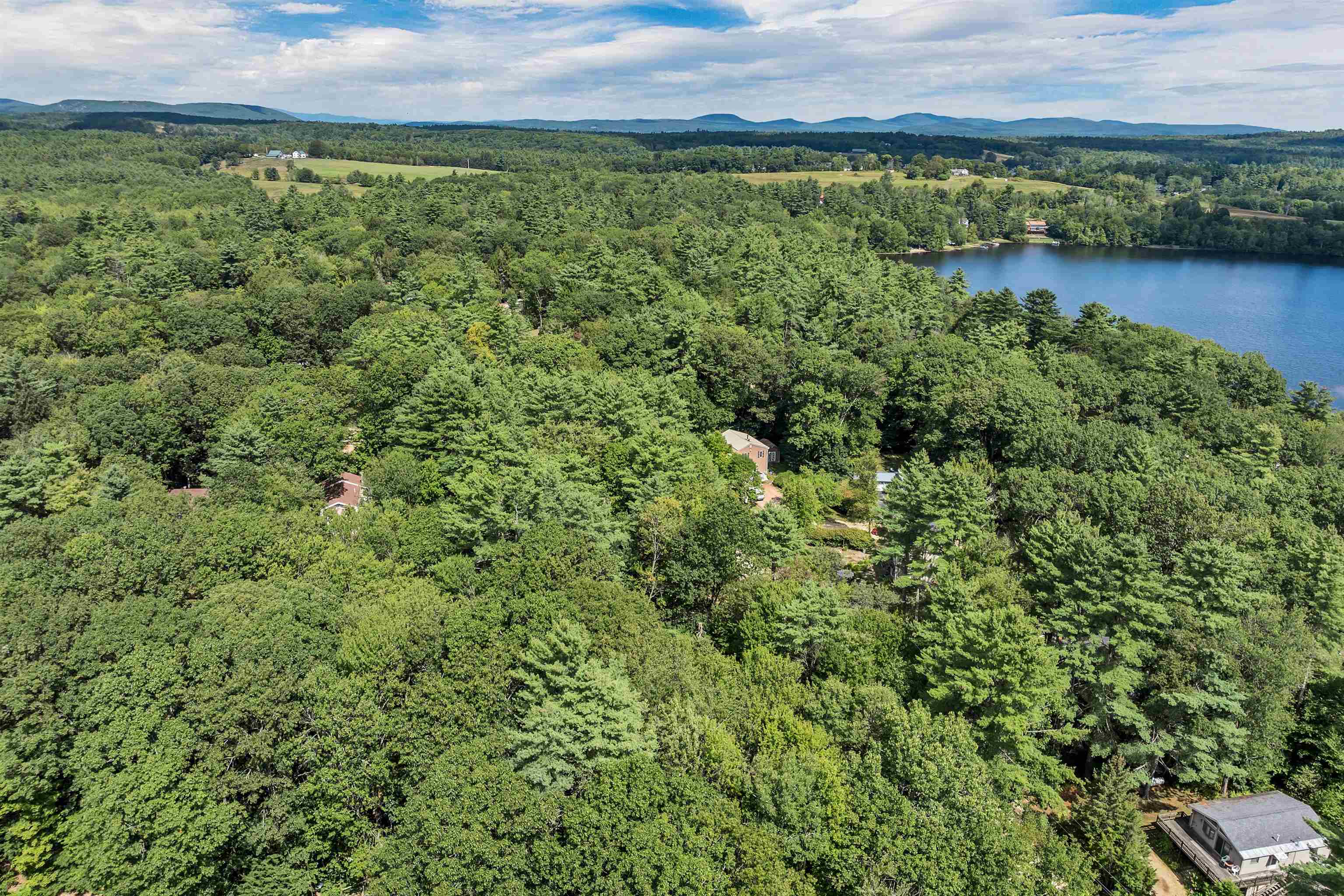 0 Andover Dr, Barnstead, NH 03225