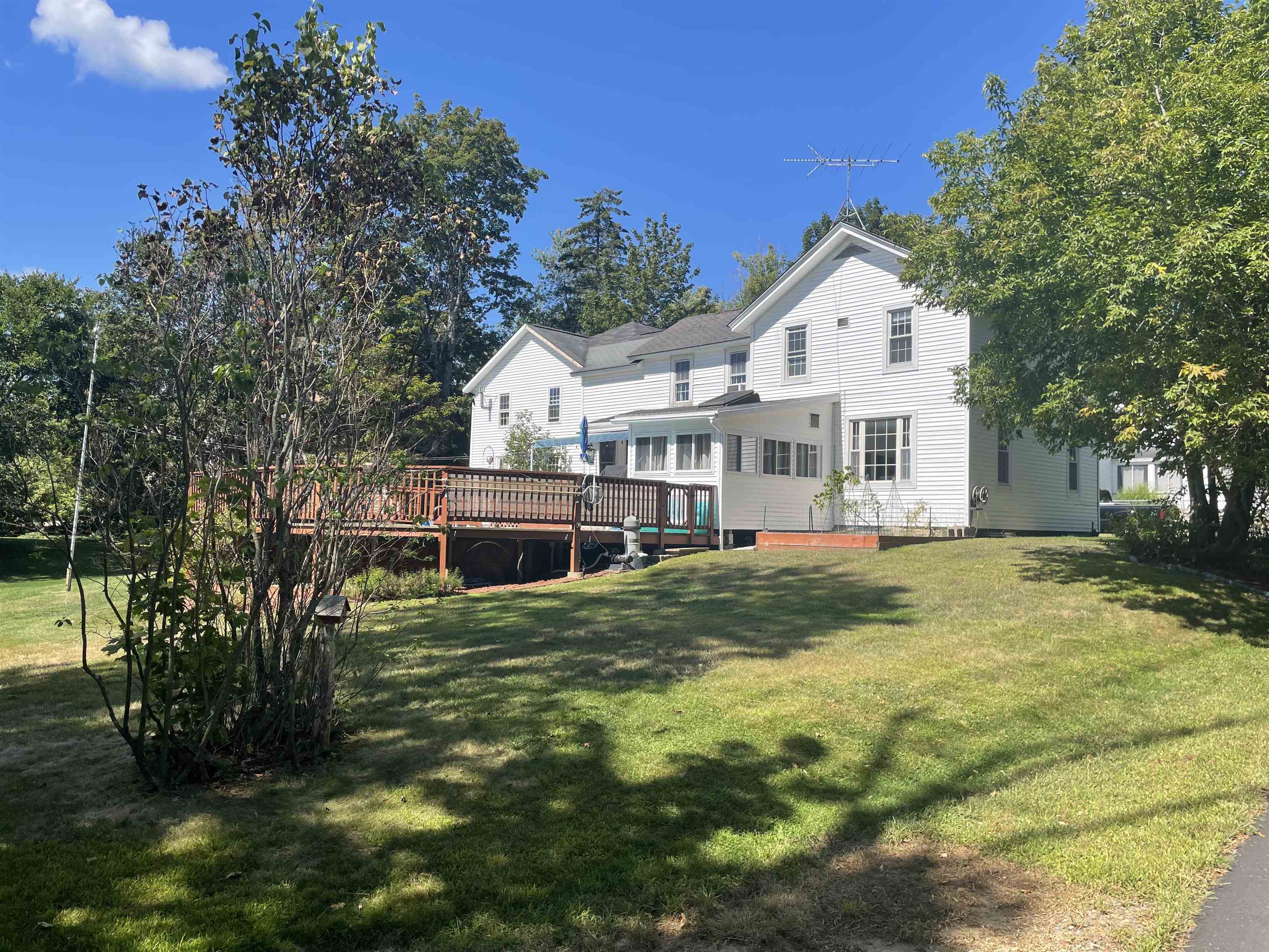 31 Green St, Northwood, NH 03261