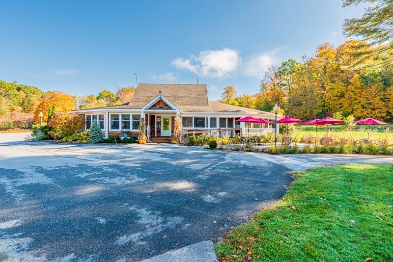 Manchester VT Commercial Property for sale $$895,000 $484 per sq.ft.