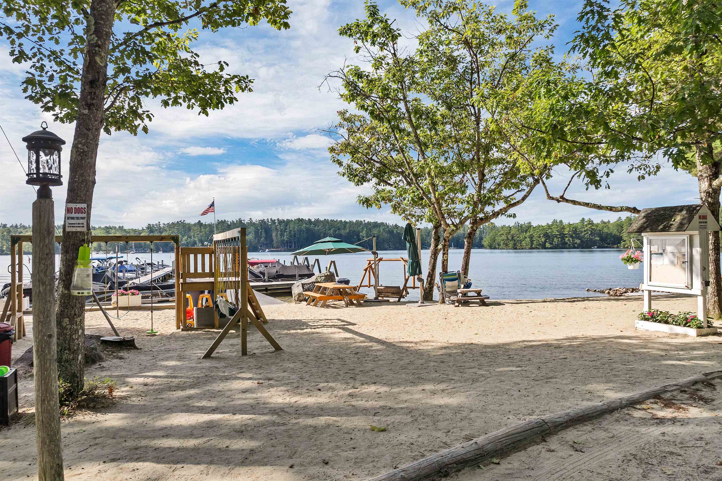 Tuftonboro NH Home for sale $$250,000 $463 per sq.ft.