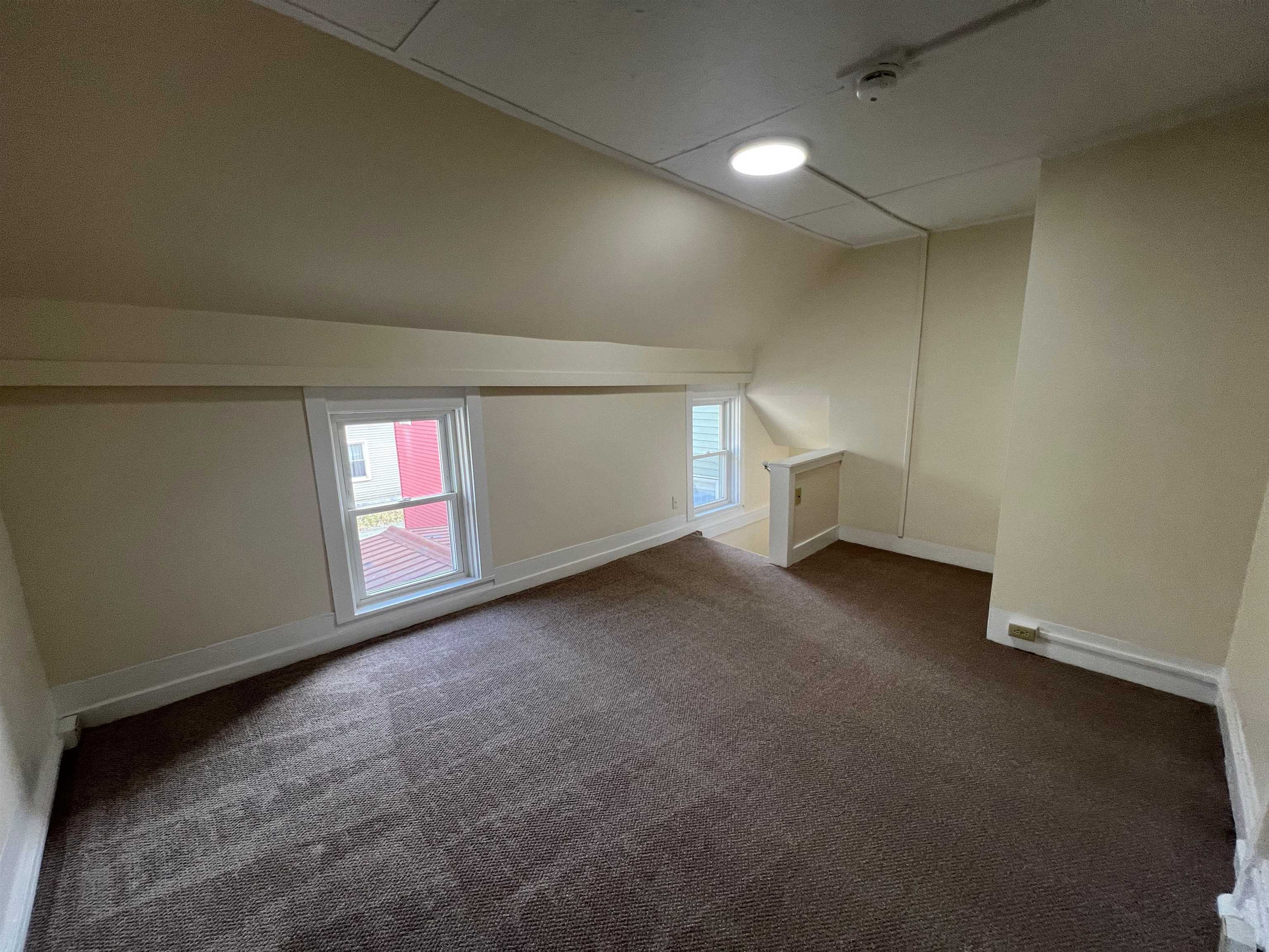 36-48 Main St, Lebanon, NH 03784