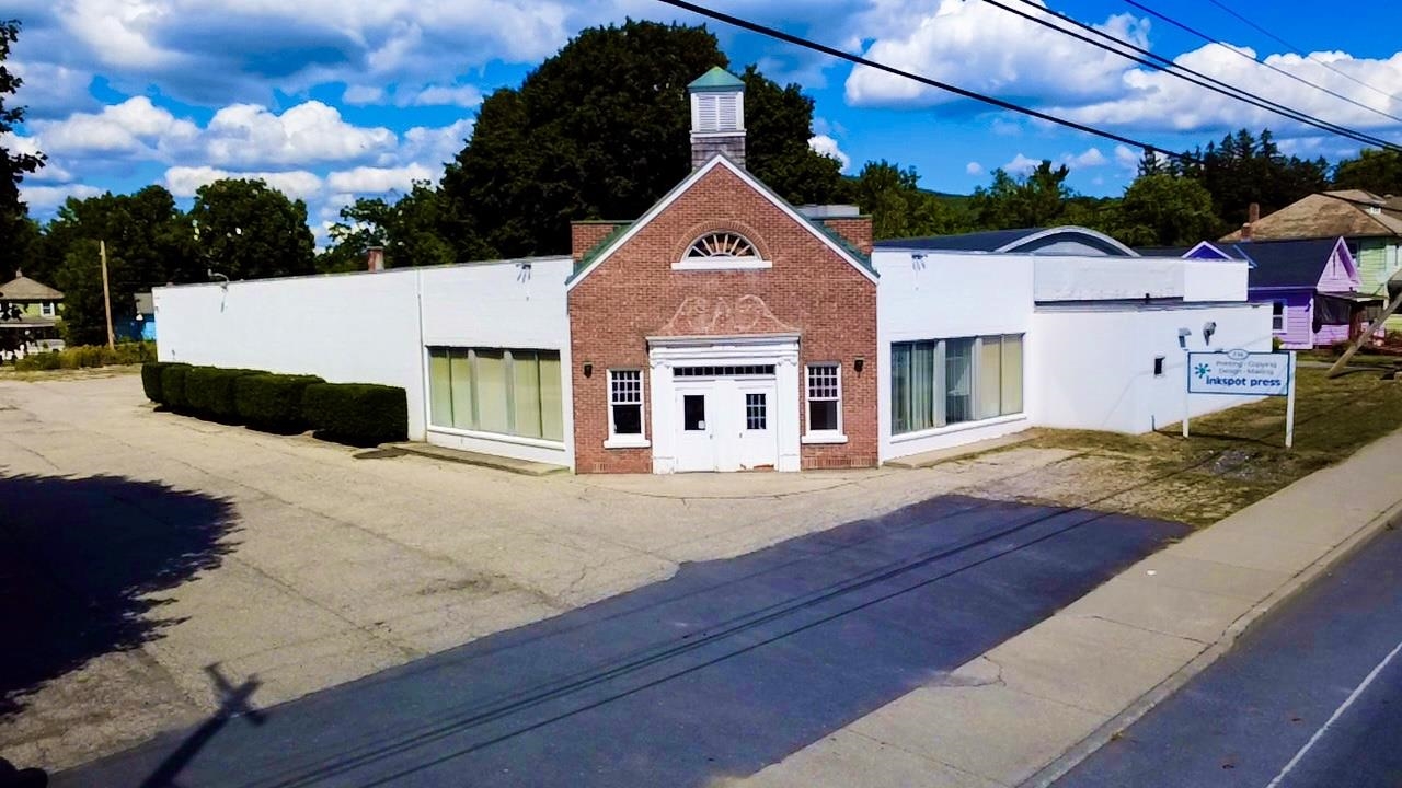 Bennington VT&nbsp;Commercial Property for sale $825,000 $64 per sq.ft.