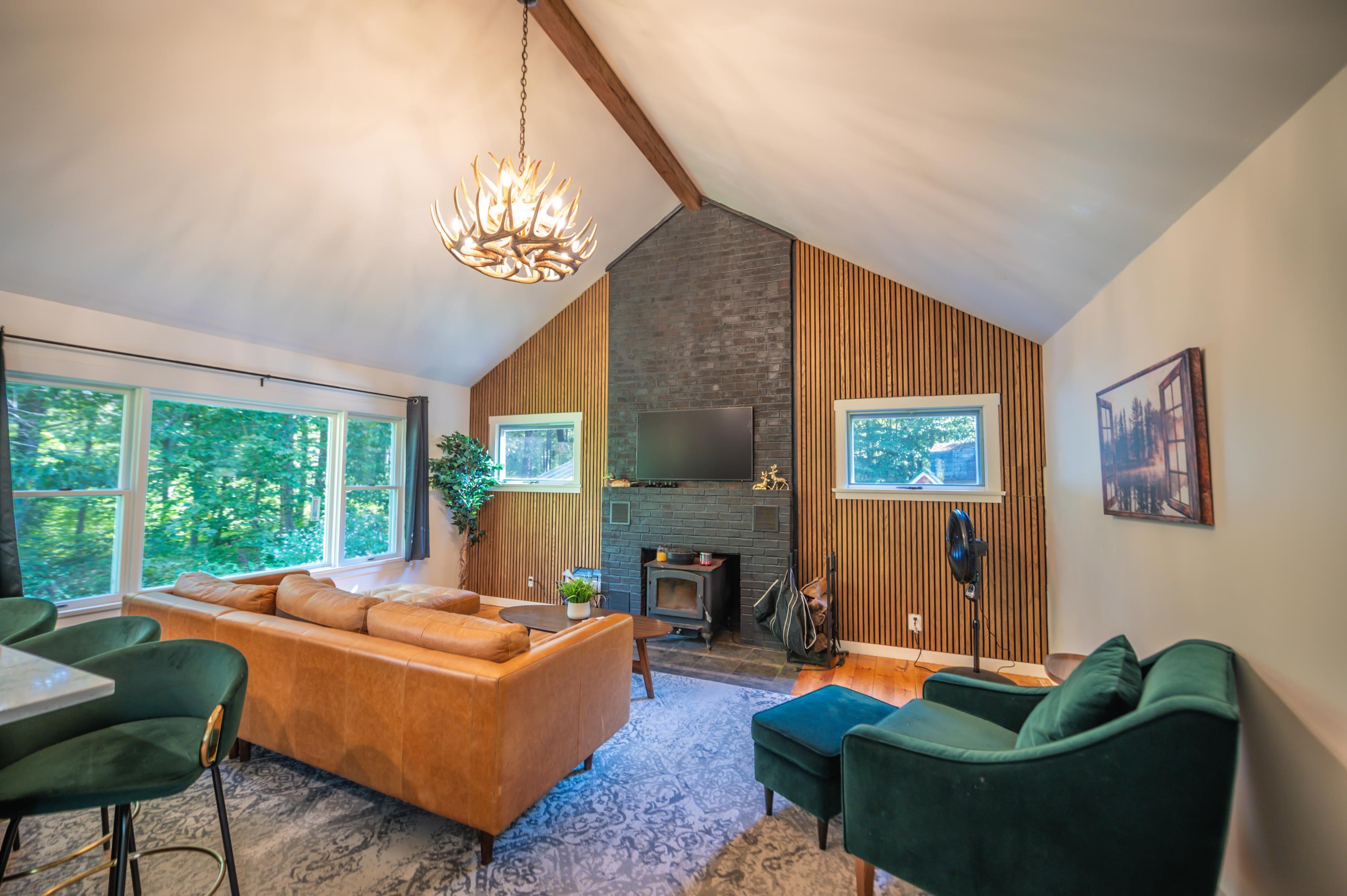 Dover VT Home for sale $$469,000 $211 per sq.ft.