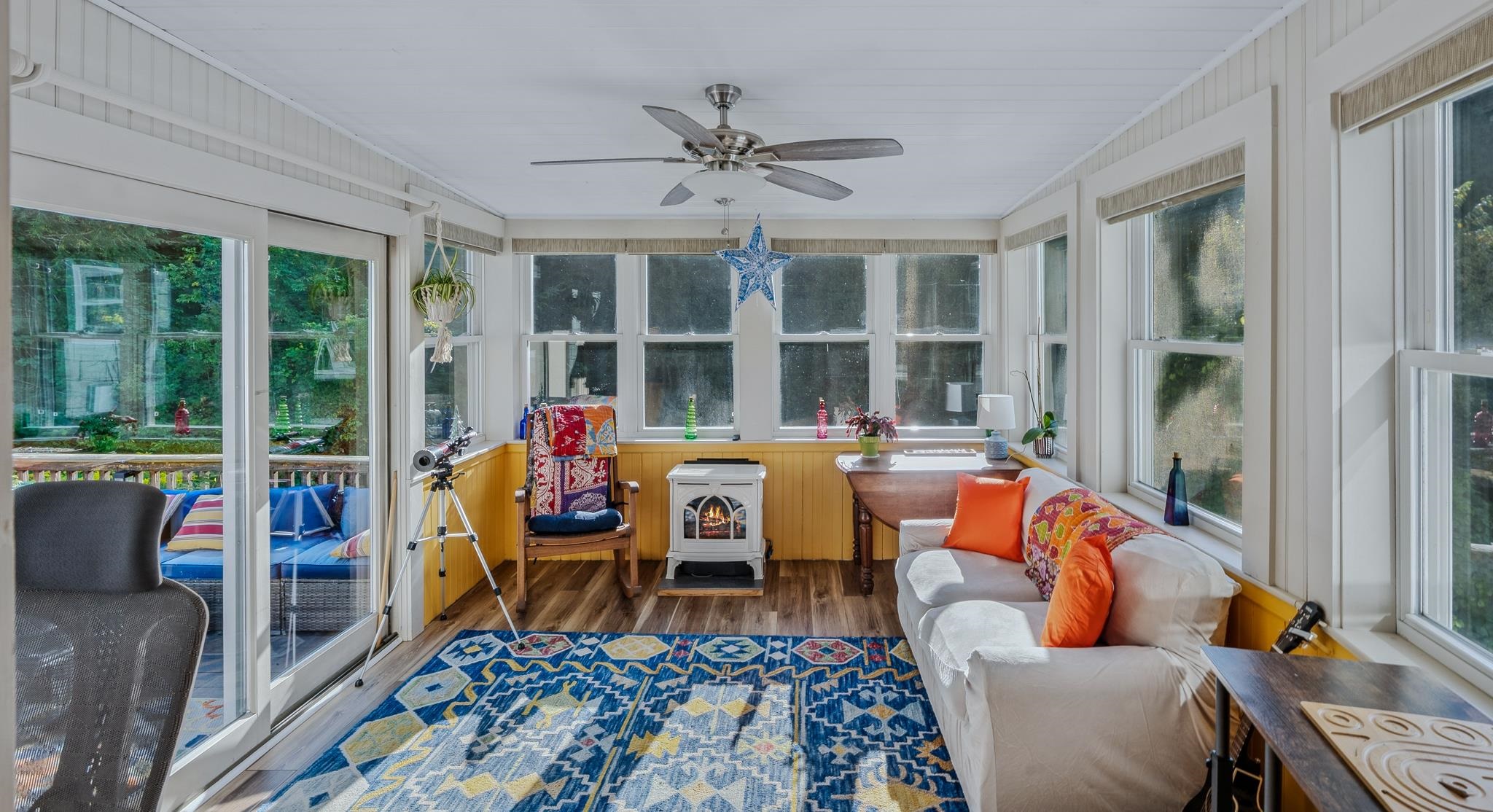 Gas Fireplace Makes this a Four Season Room