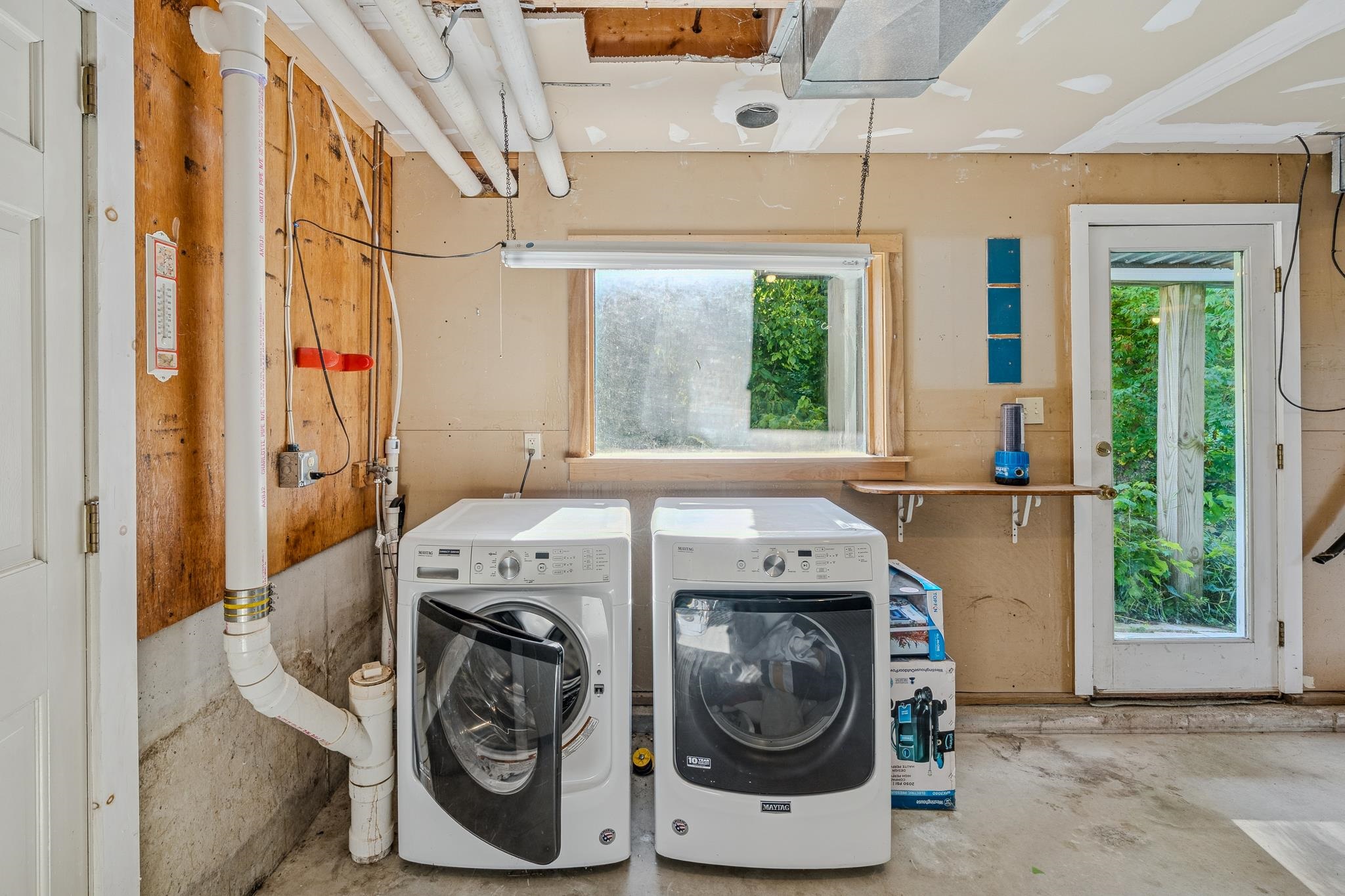 Apartment Laundry is in Garage-Could be Moved inside