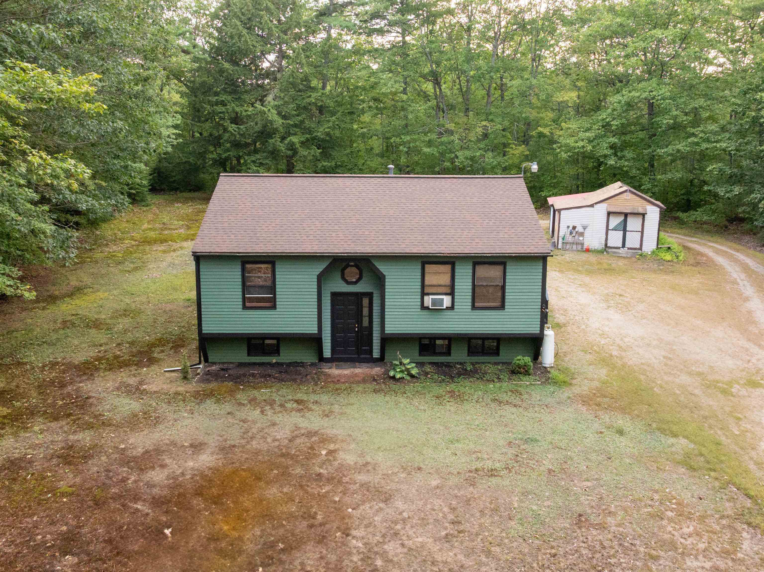Wakefield NH Home for sale $$345,000 $284 per sq.ft.