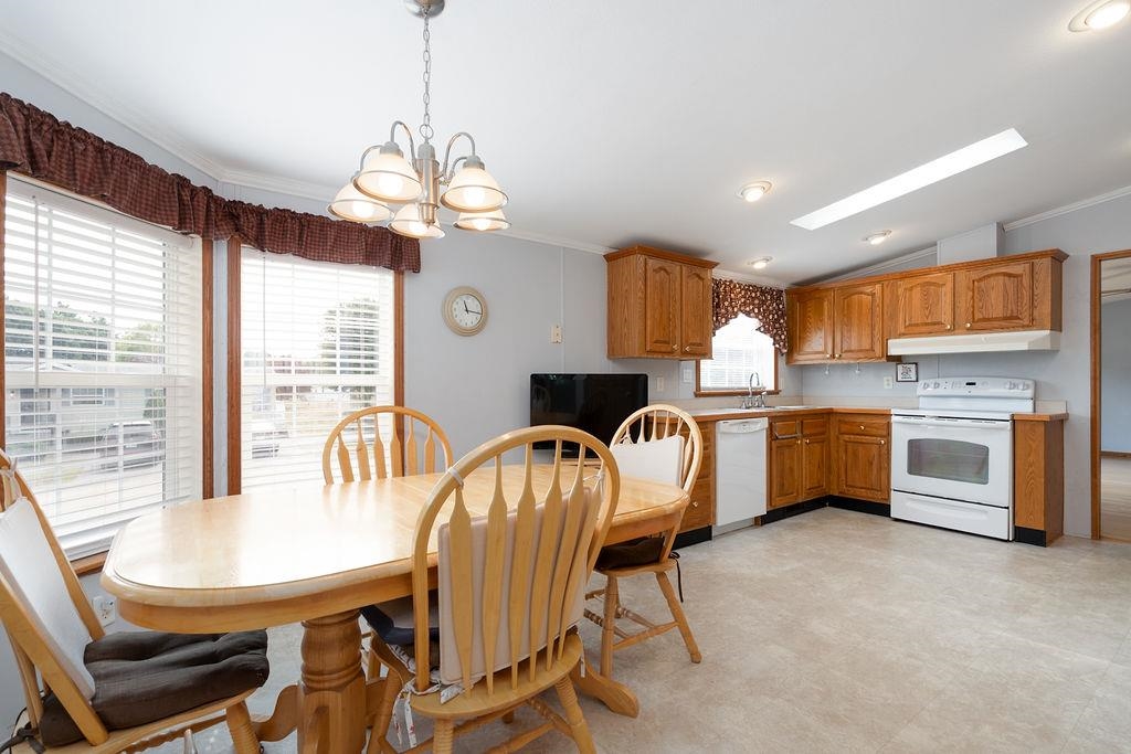 Homes for sale in Dover, NH | 4 Freedom Dr, Dover, NH 03820 | MLS# 5060326