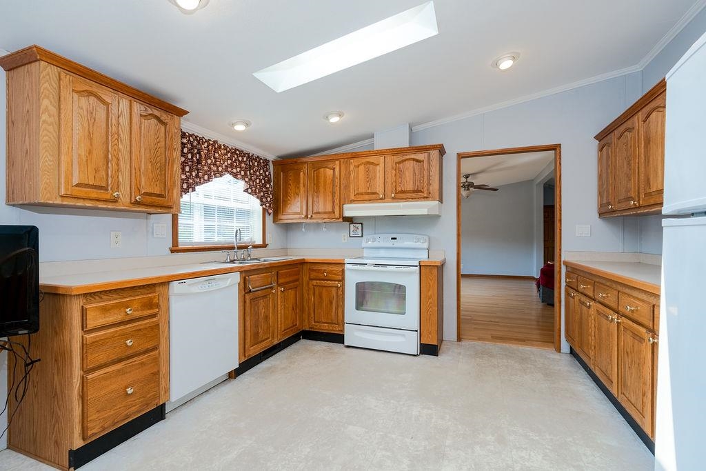 Homes for sale in Dover, NH | 4 Freedom Dr, Dover, NH 03820 | MLS# 5060326