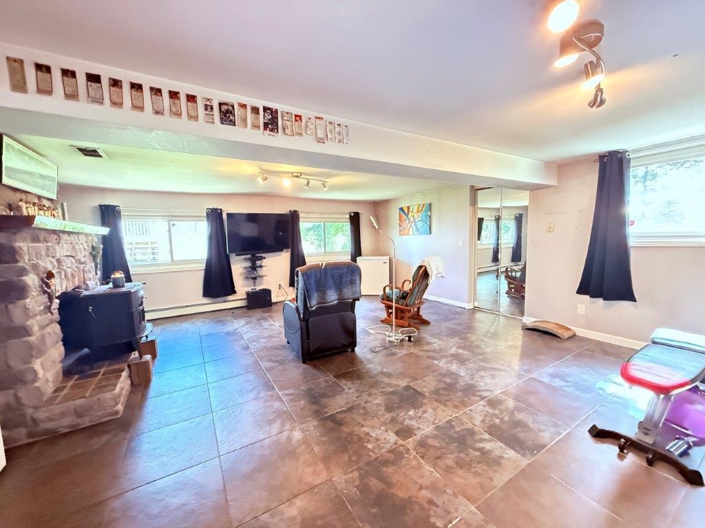 Amazing Space 24044030