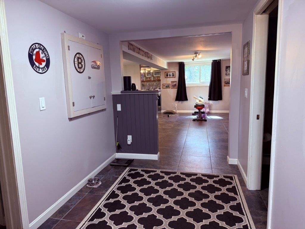 Ceramic Tile Flooring 24044007