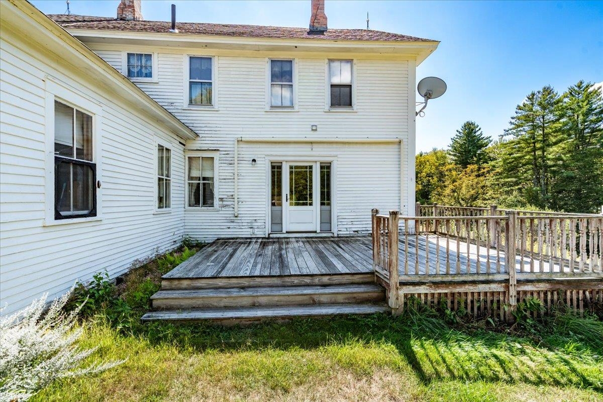 22 Abberton Rd, Canterbury, NH 03224