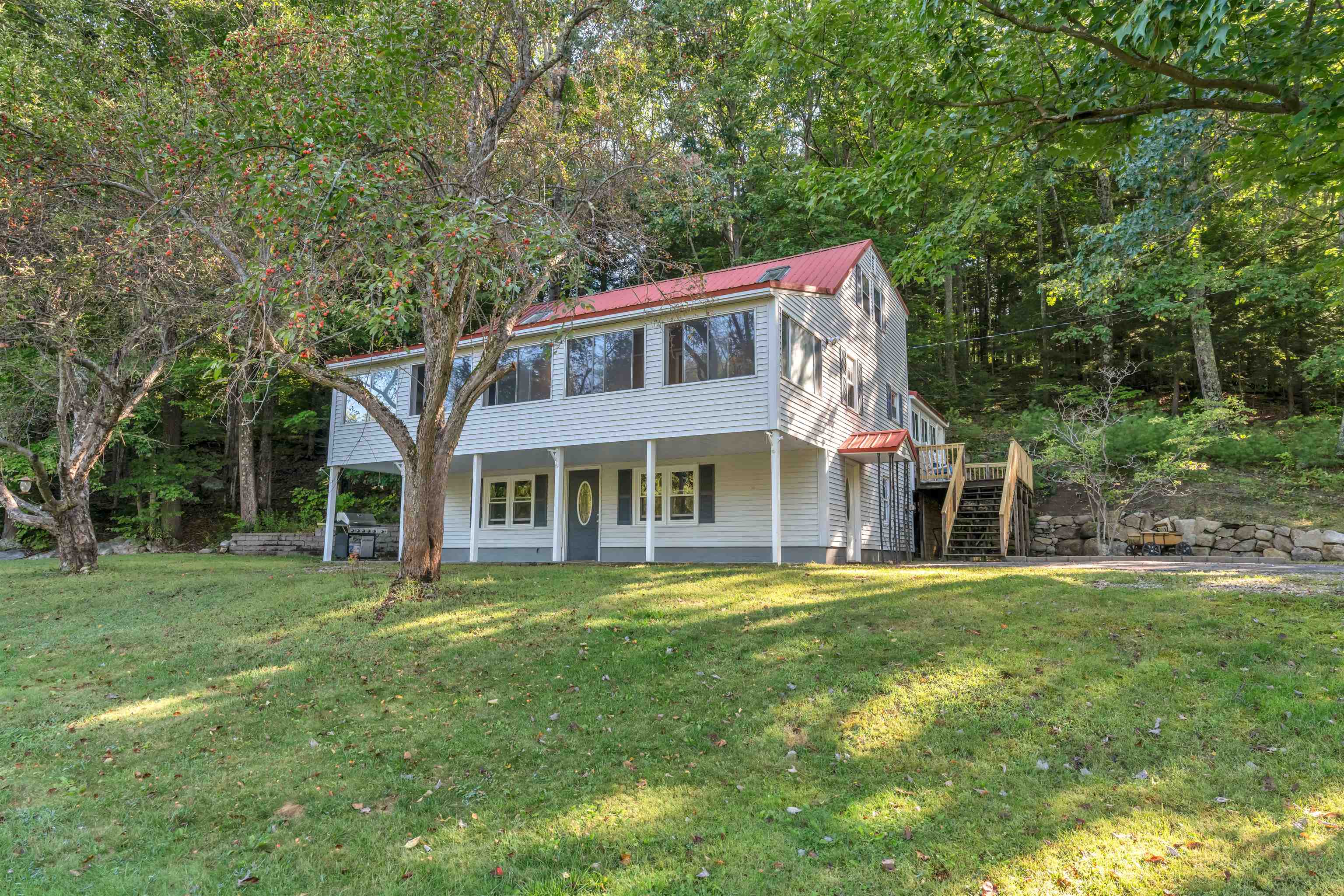 Wakefield NH Home for sale $$432,000 $246 per sq.ft.