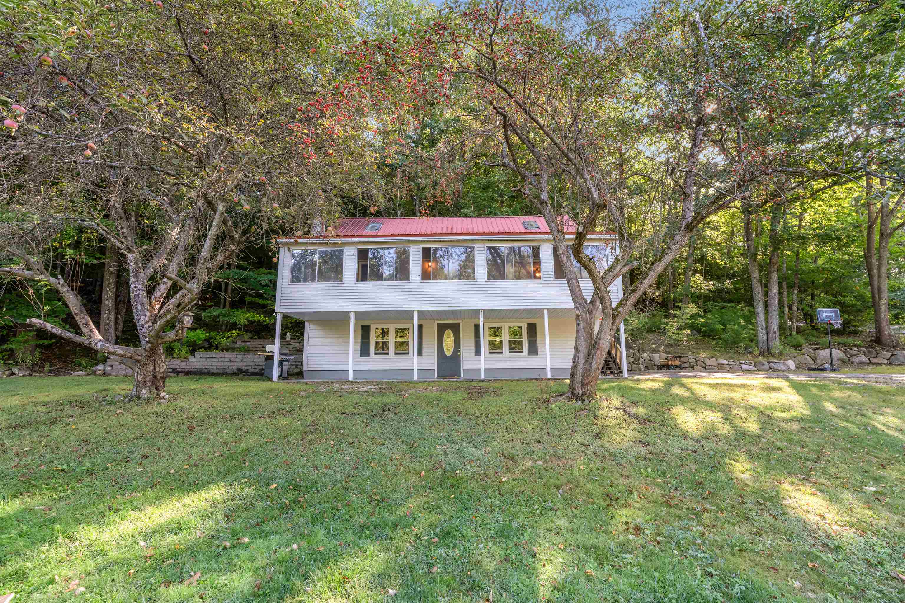 13 Mountain View Dr, Wakefield, NH 03872