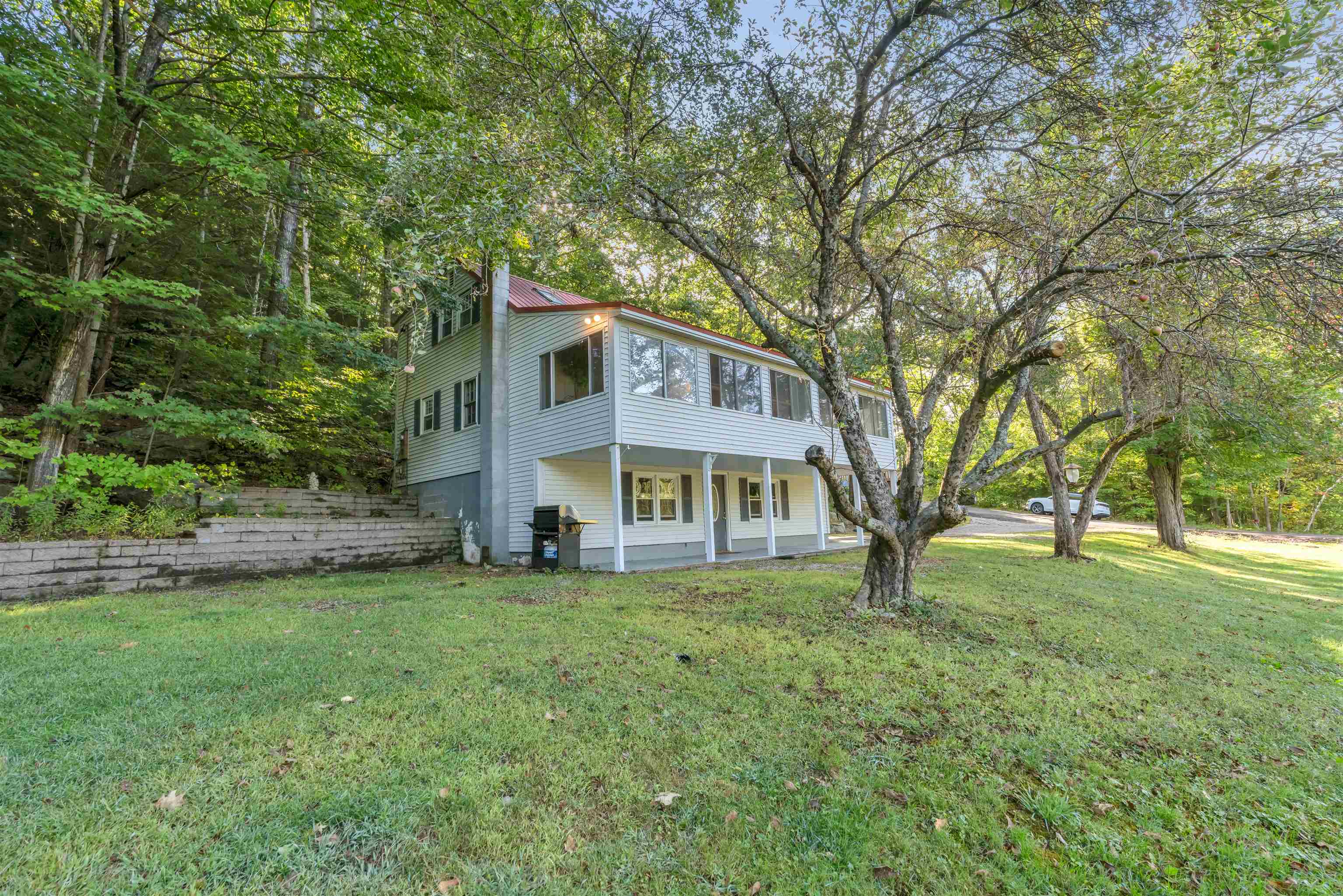 13 Mountain View Dr, Wakefield, NH 03872