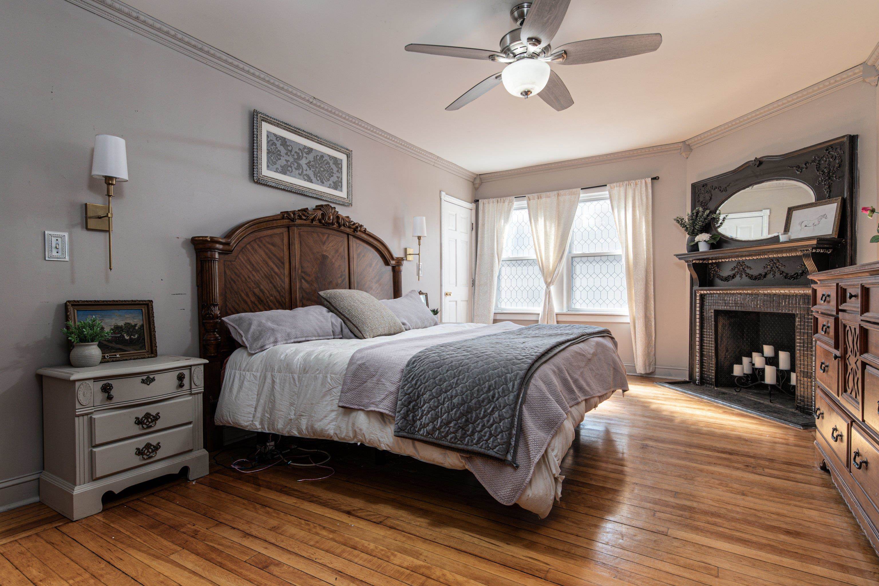 SPACIOUS MASTER BEDROOM WITH FIREPLACE
