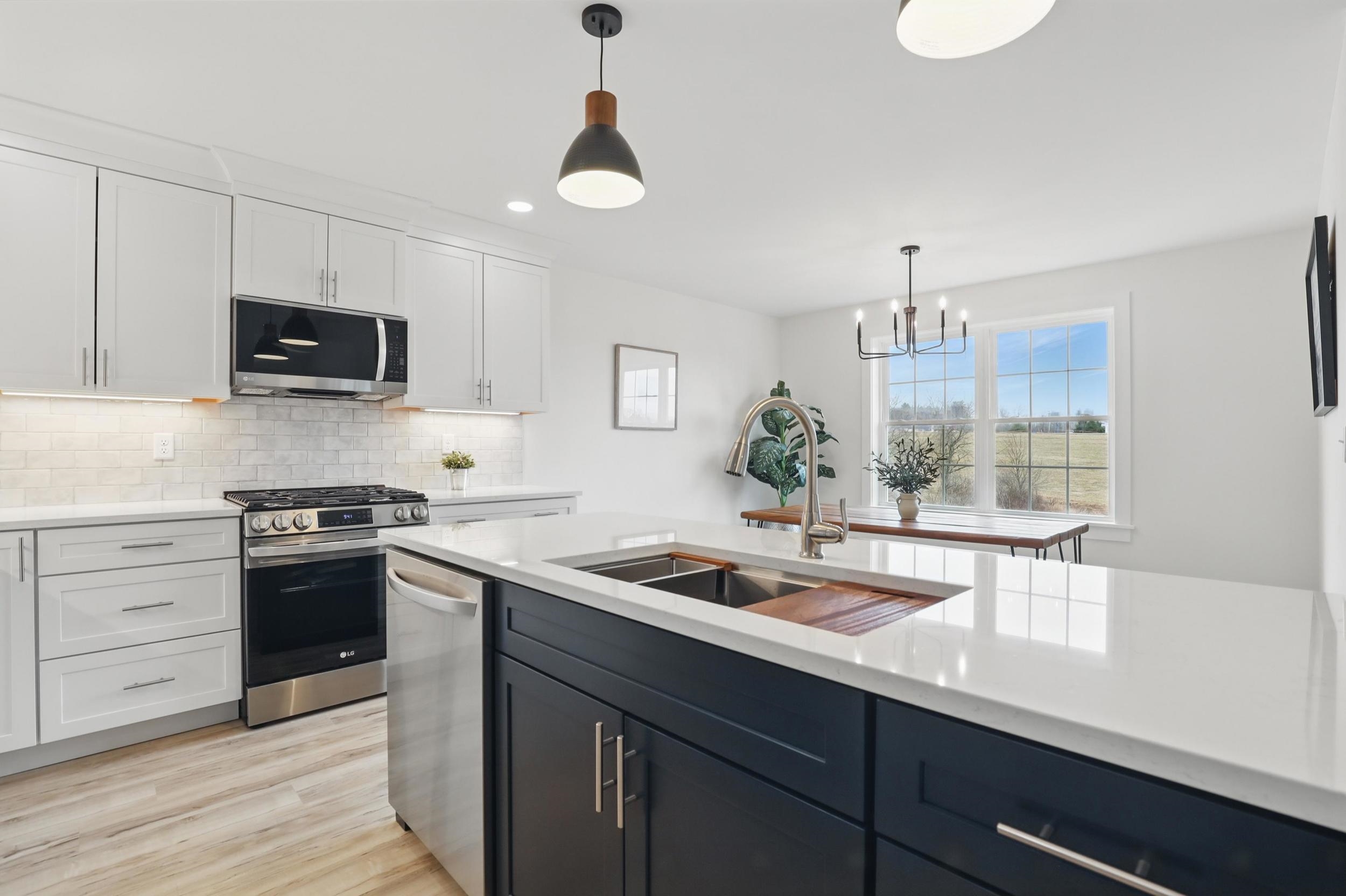 21 Brook Cir, Northwood, NH 03261