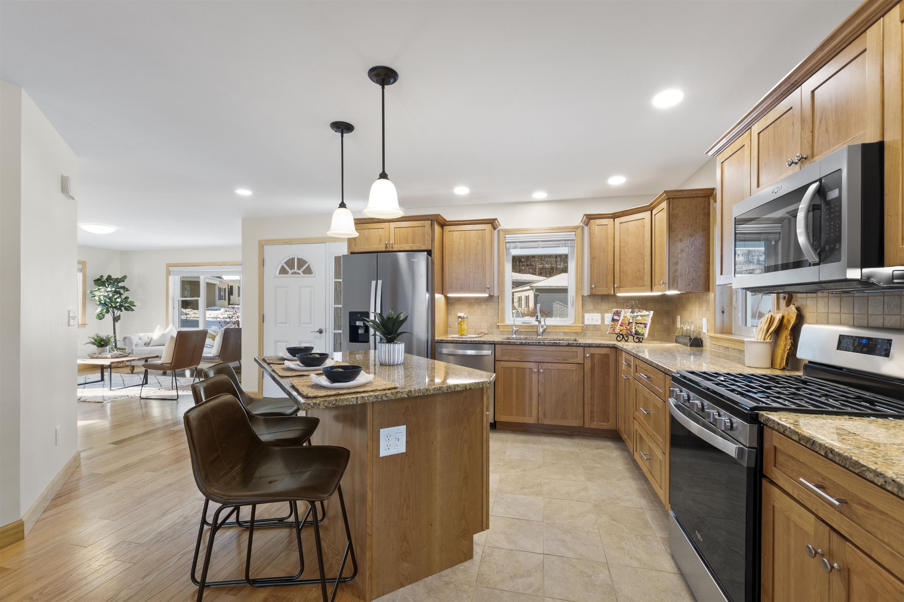 Homes for sale in Brattleboro, VT | 162 Buttonwood Dr, Brattleboro, VT 05301 | MLS# 5061214