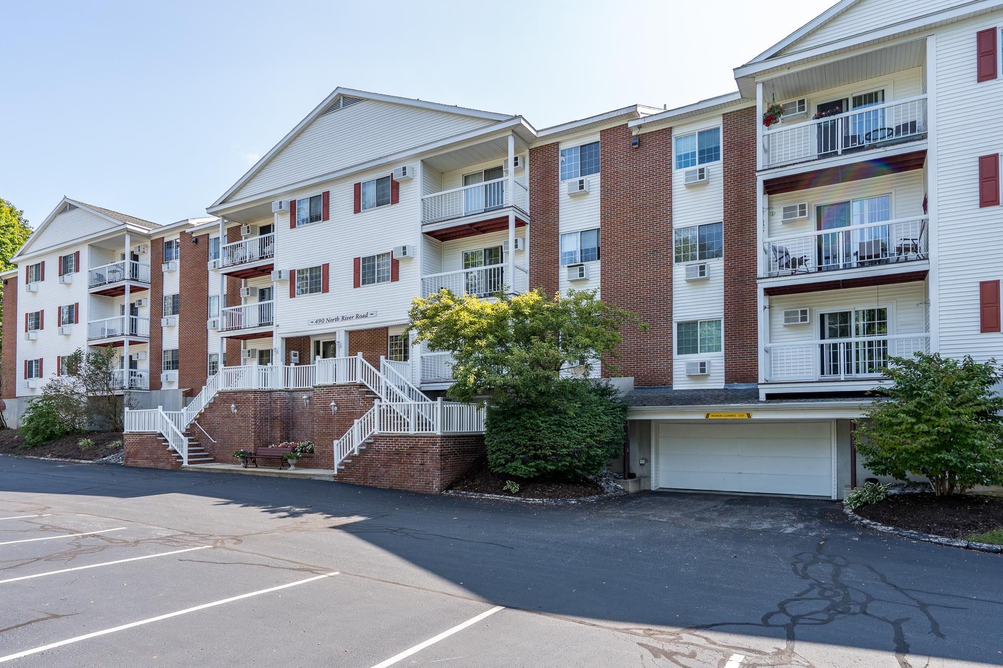 Homes for sale in Manchester, NH | 490 River Rd #30, Manchester, NH 03104 | MLS# 5061223