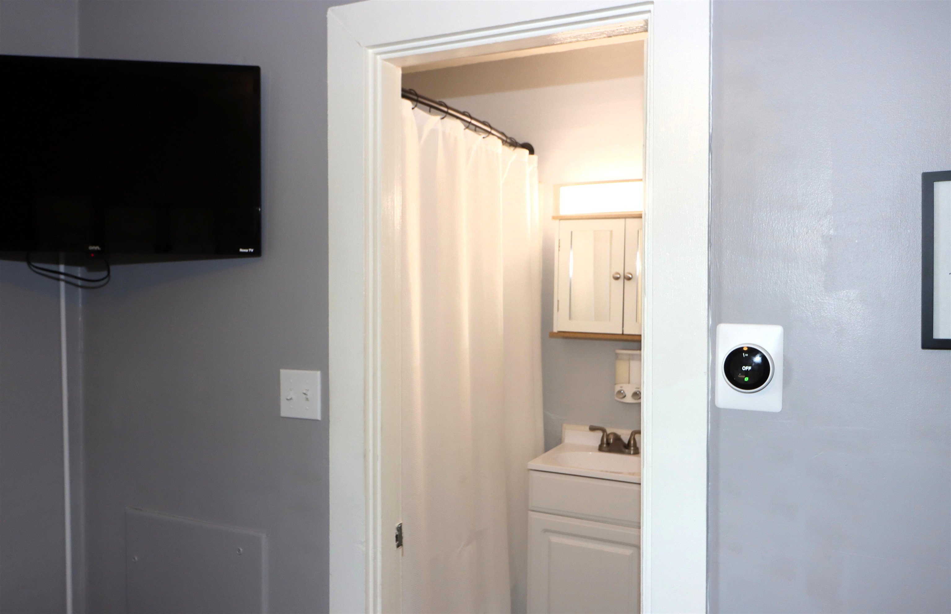 669 Hampshire St, Berlin, NH 03570