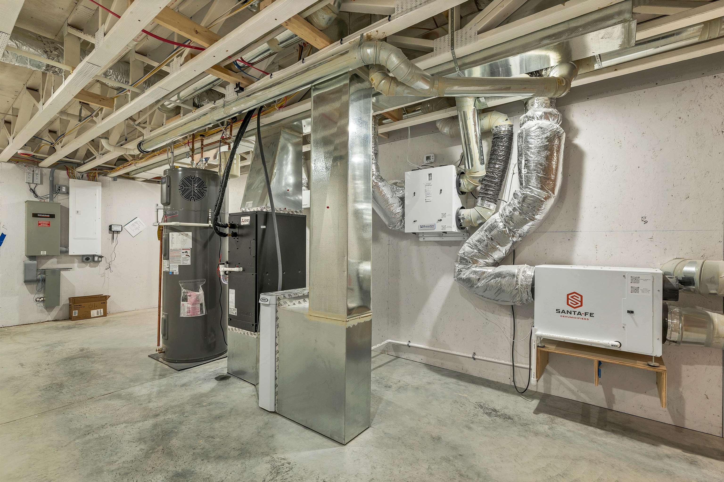 18 Woodland Grove Rd, Conway, NH 03818