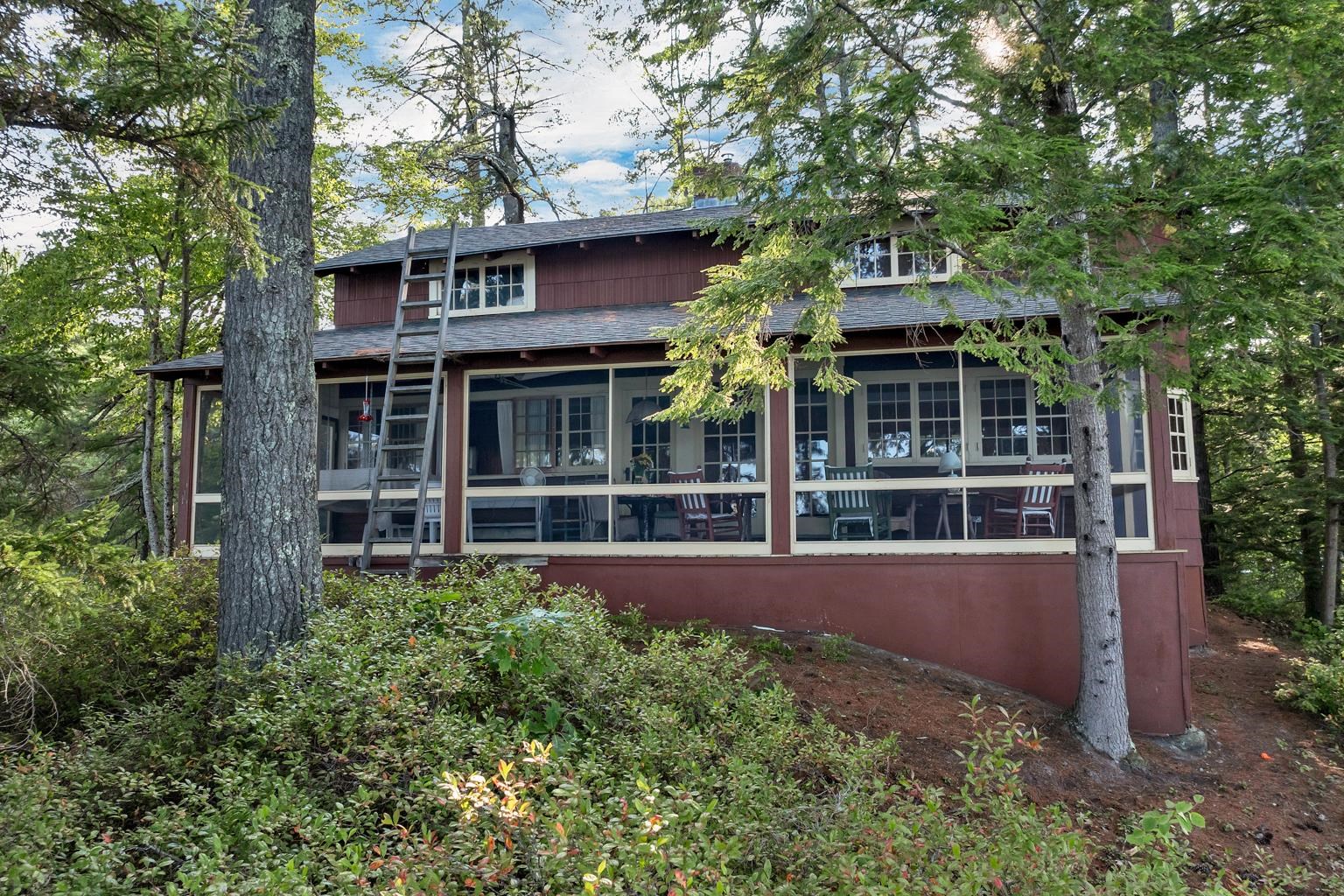 Homes for sale in Holderness, NH | 46 Laurel Island Ln, Holderness, NH 03245 | MLS# 5061341