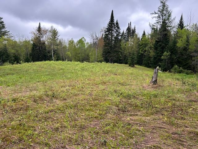 - Piper Hill Rd, Colebrook, NH 03576