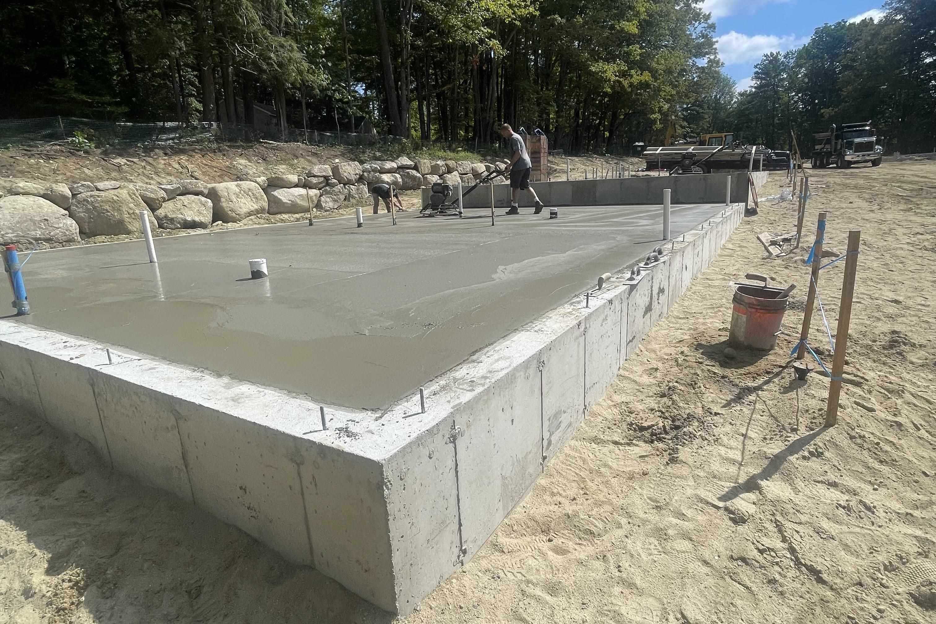 1 Lucy Ln, Peterborough, NH 03458