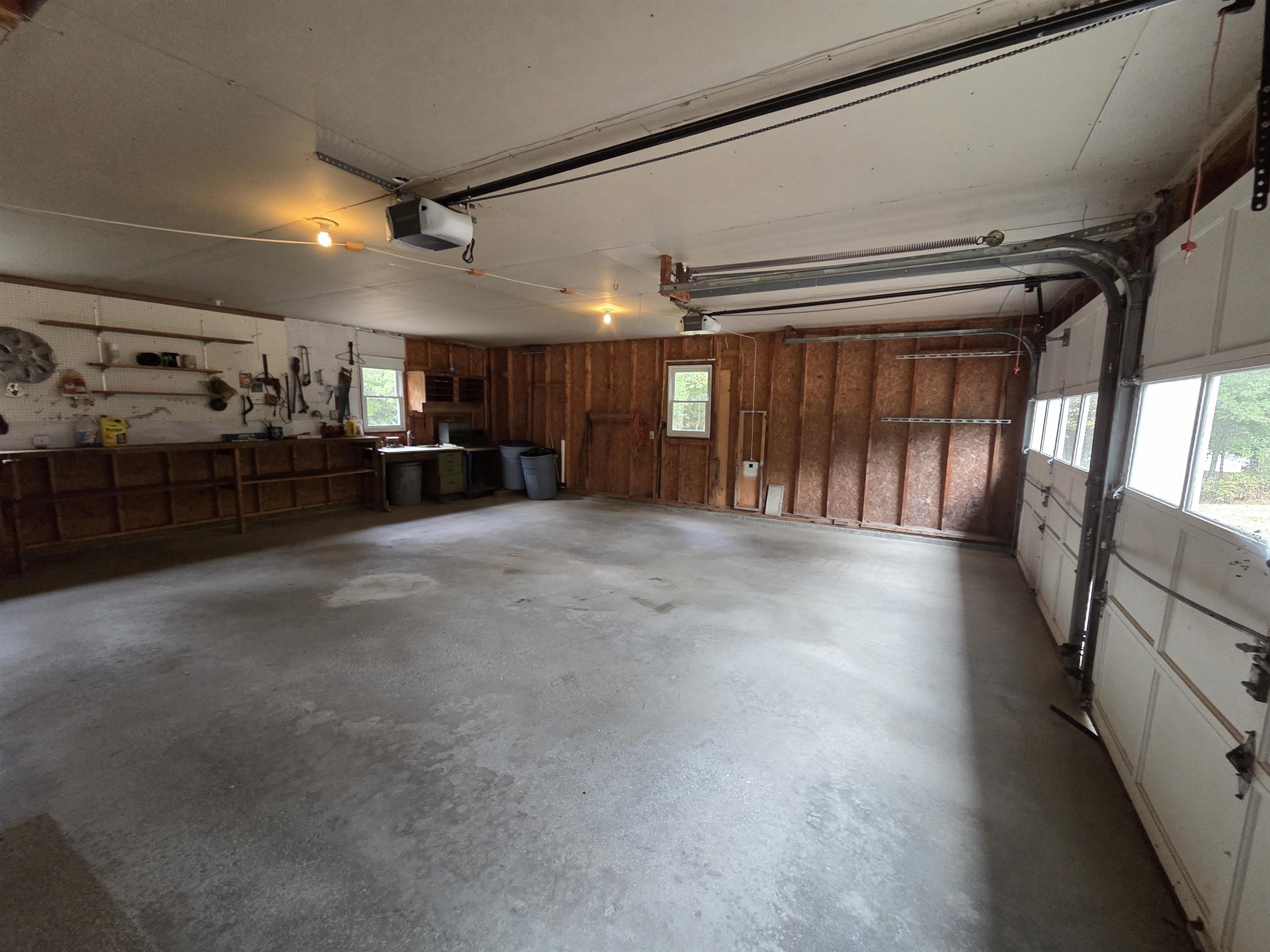 Attached 2 Car Garage