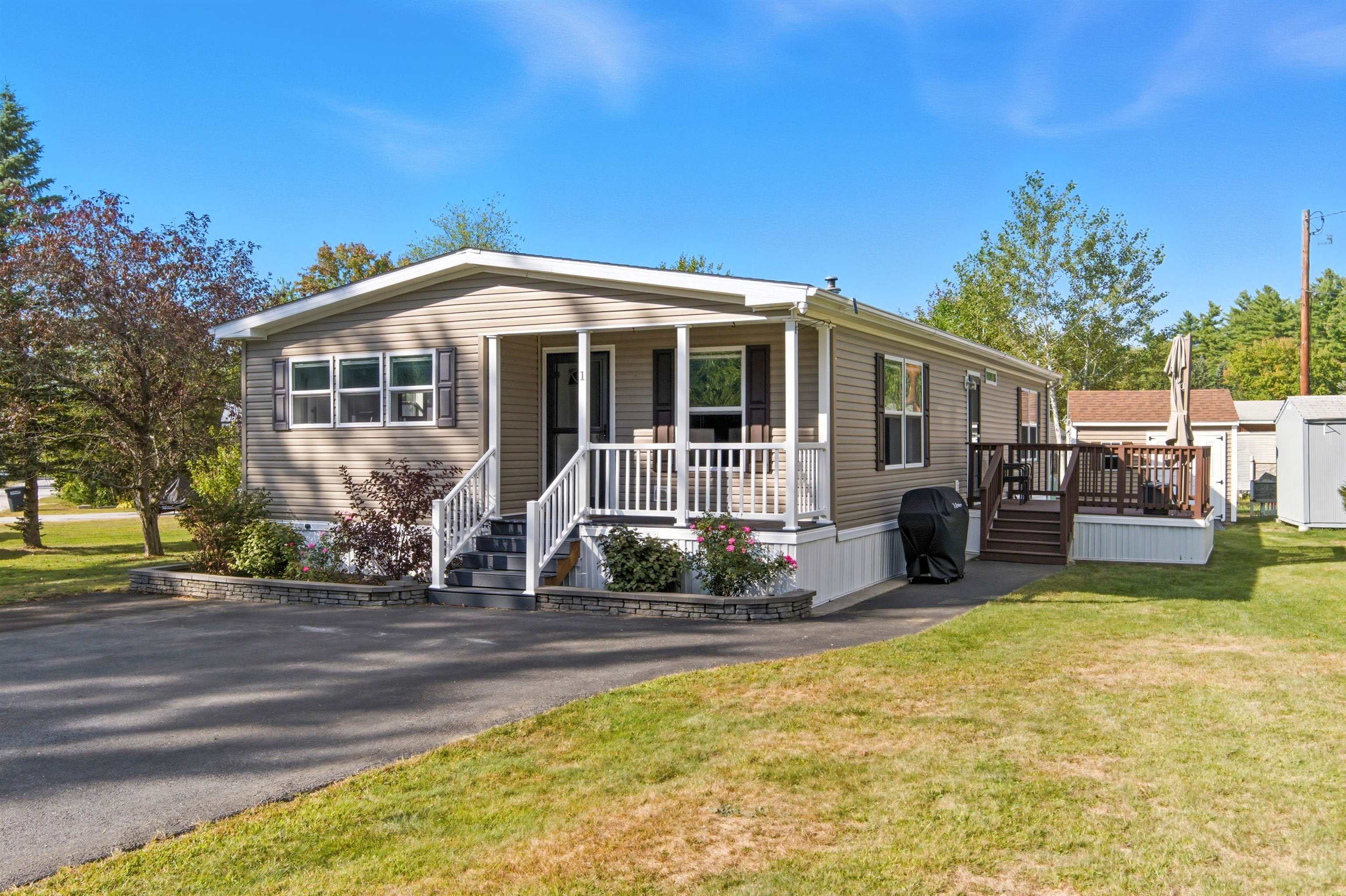 Allenstown NH Home for sale $$259,900 $192 per sq.ft.