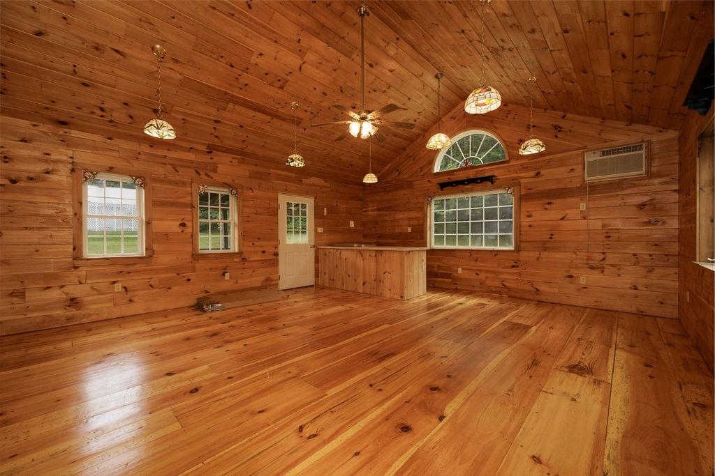 Bonus Great Room with Separate Entrance