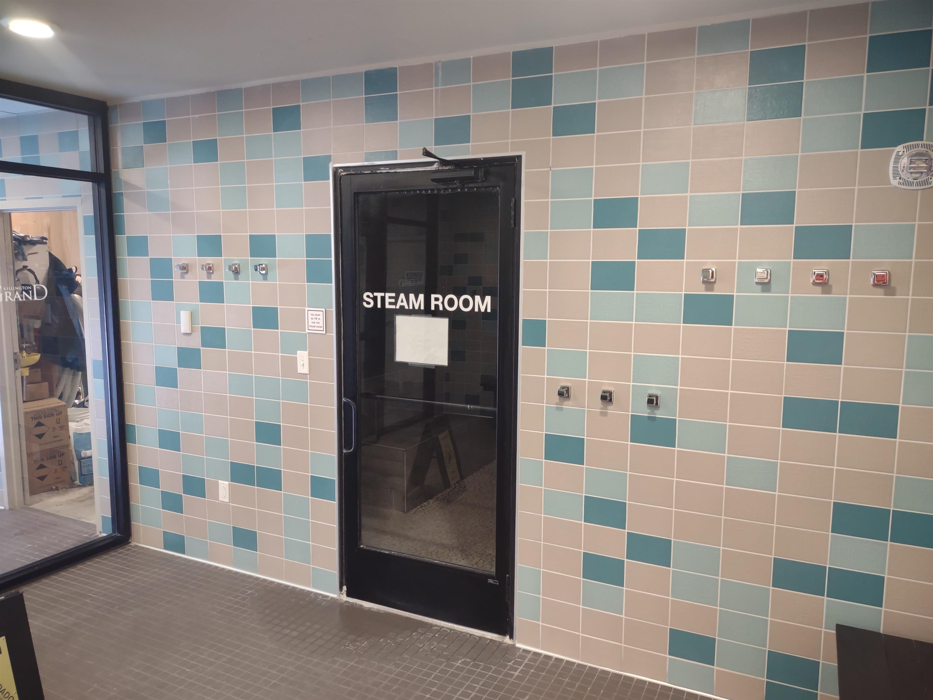 Homes for sale in Killington, VT | 228 East Mountain Rd #DB DRMR GRAND HOTEL 334/336 IV (ACM SYSTEMS), Killington, VT 05751 | MLS# 5061771