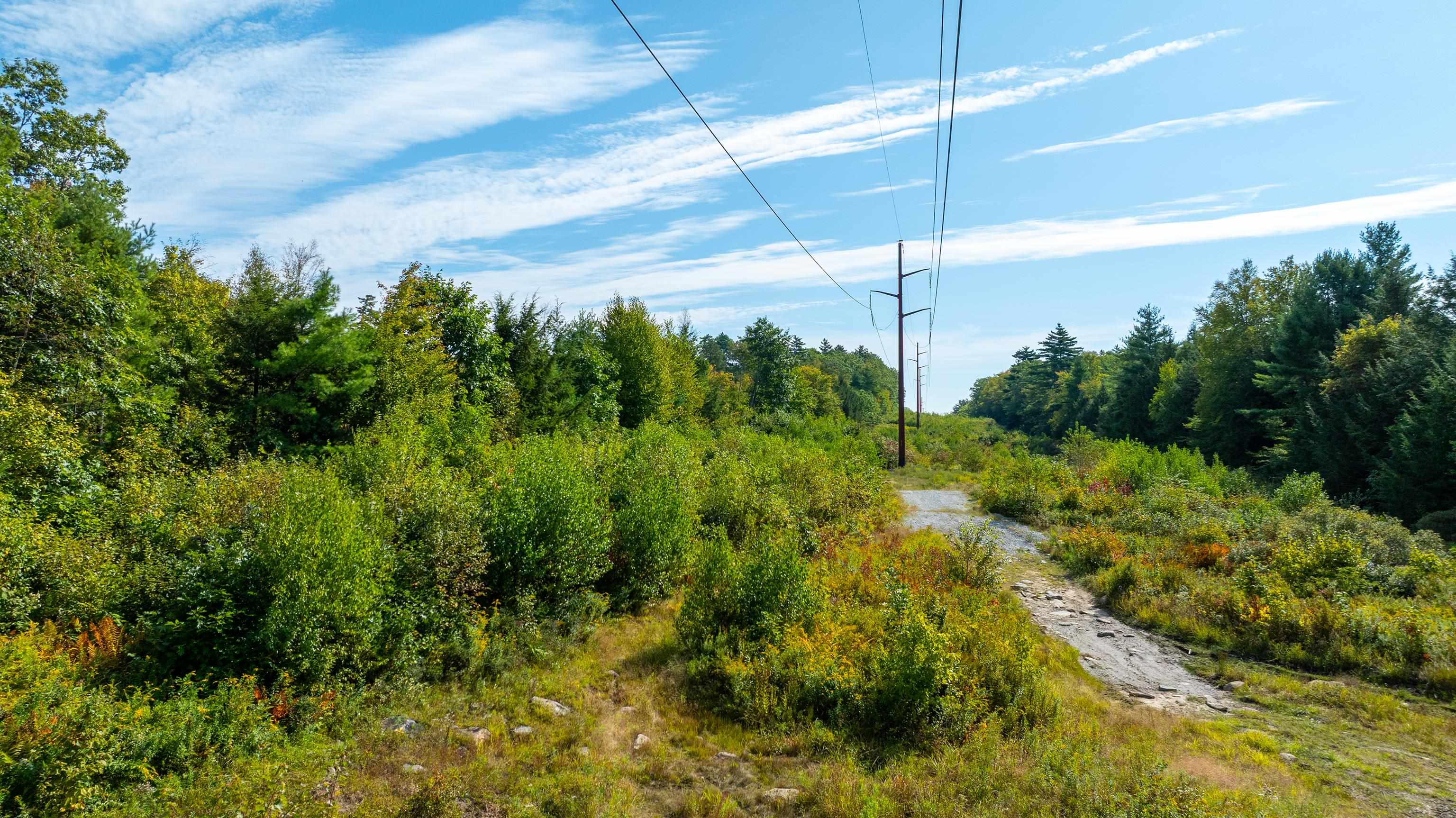 401 Sixth Range Rd, Pembroke, NH 03275