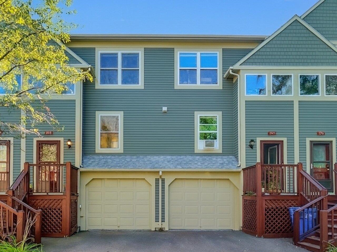 Homes for sale in Burlington, VT | 184 East Redrock Dr, Burlington, VT 05401 | MLS# 5061785