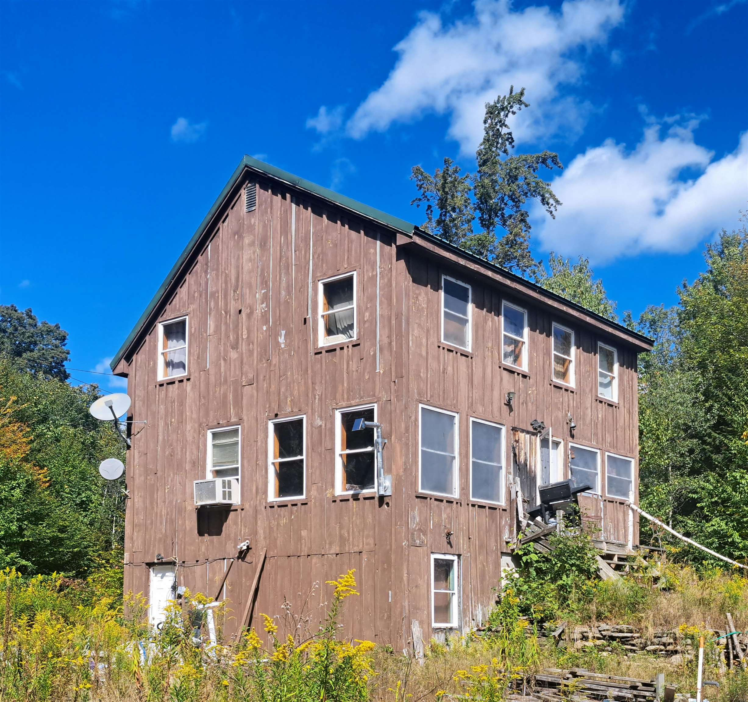Whitingham VT Home for sale $$275,000 $138 per sq.ft.