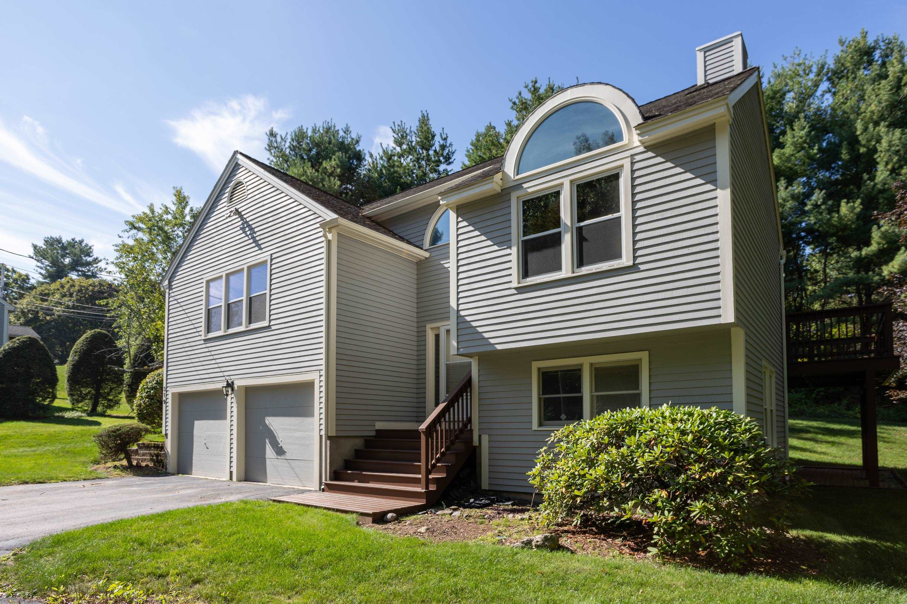 Homes for sale in Hudson, NH | 319 Fox Run Rd, Hudson, NH 03051 | MLS# 5062090