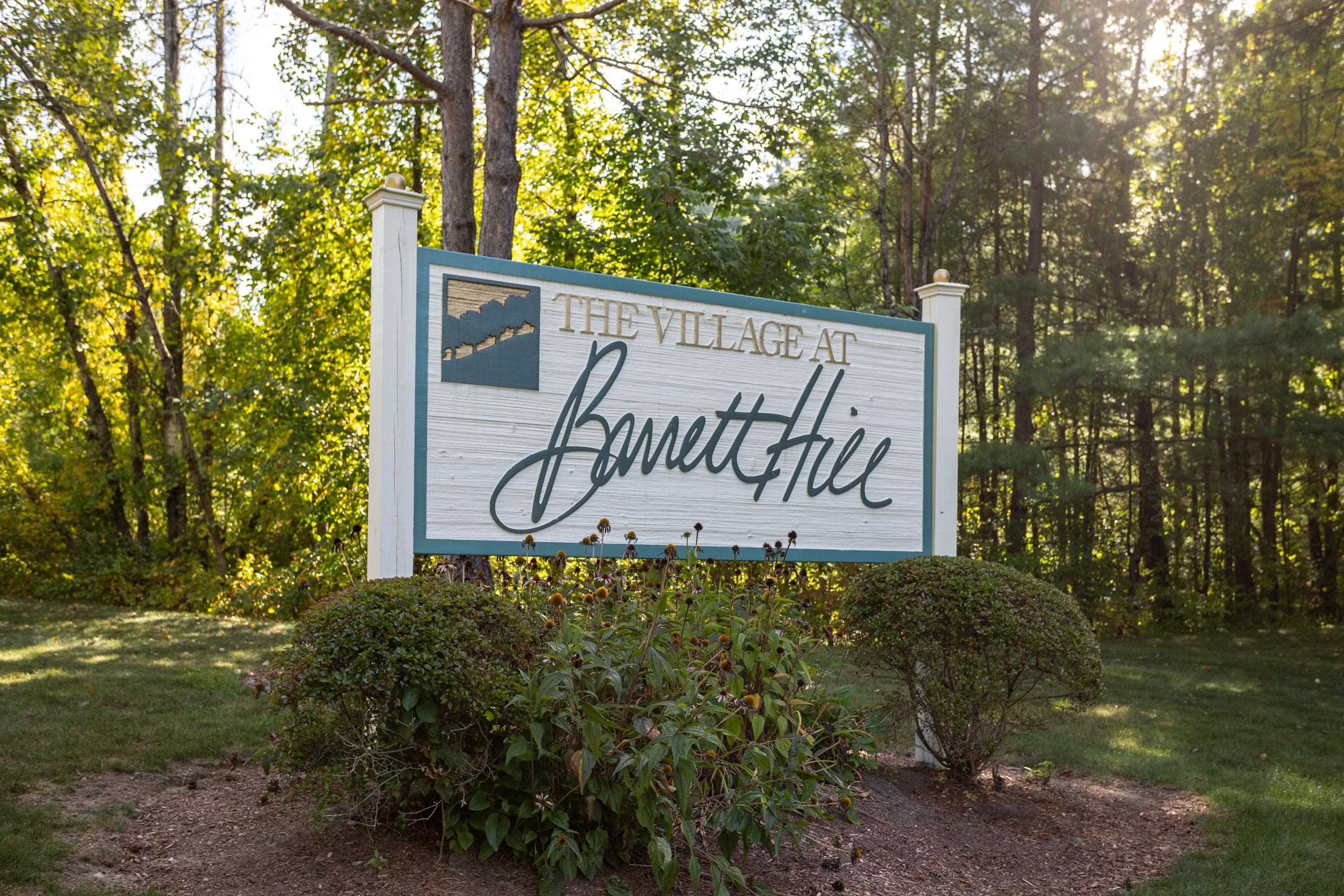 Homes for sale in Hudson, NH | 319 Fox Run Rd, Hudson, NH 03051 | MLS# 5062090