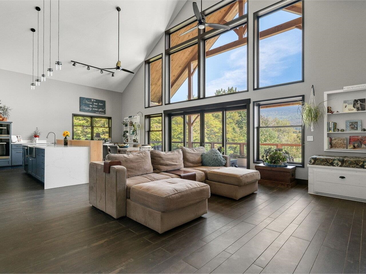 Homes for sale in Starksboro, VT | 242 Meadow Brook Dr, Starksboro, VT 05487 | MLS# 5062148