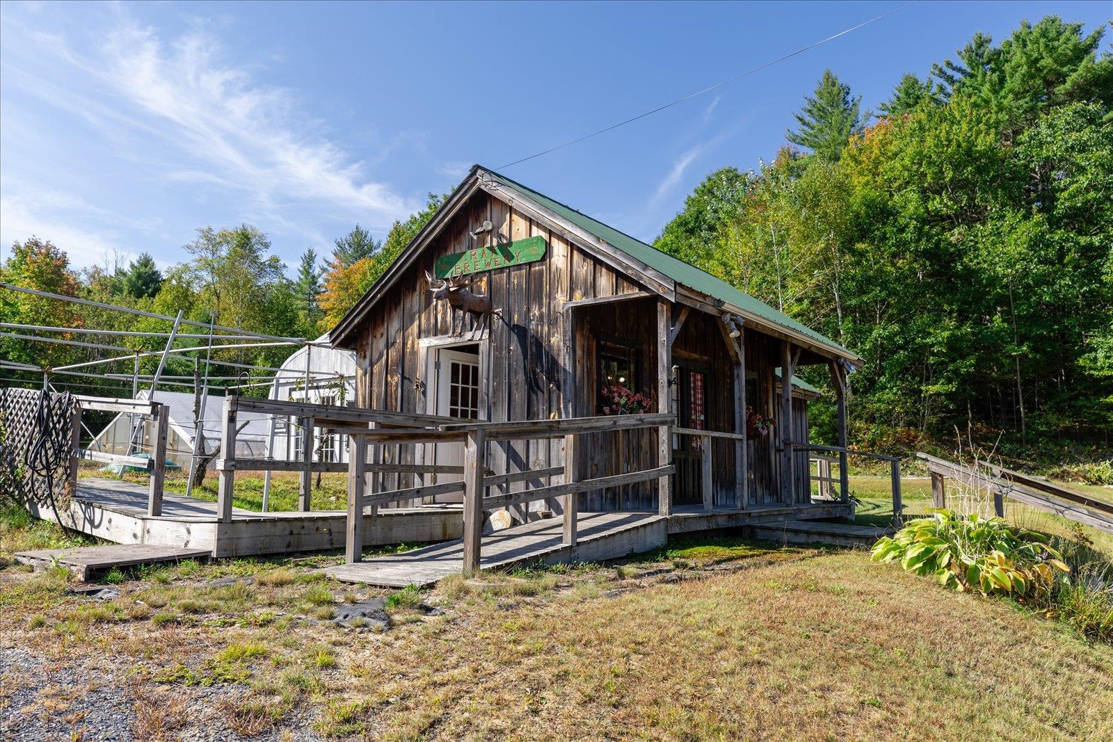 244 N Main St, Troy, NH 03465